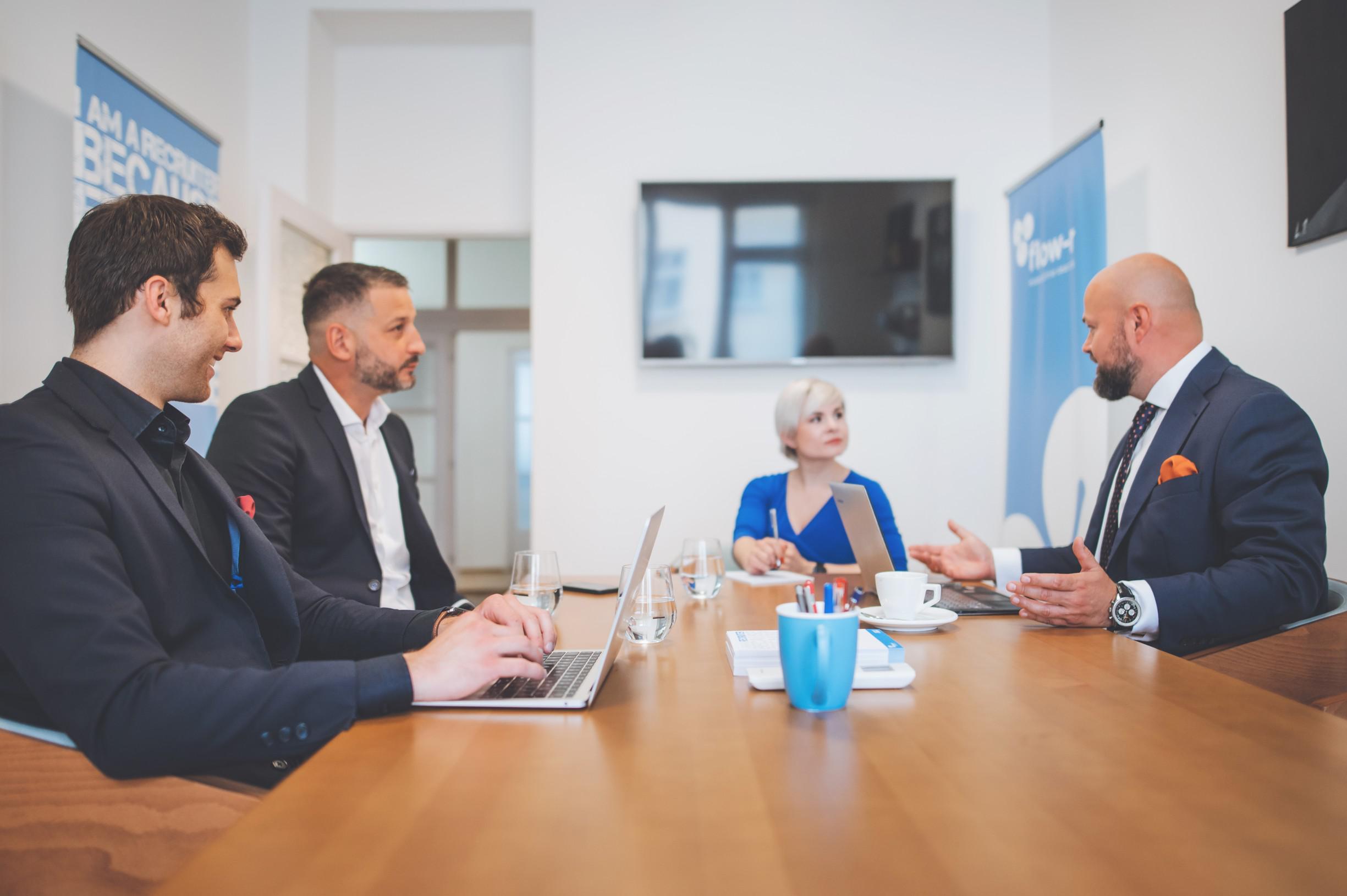 flow-r executive search