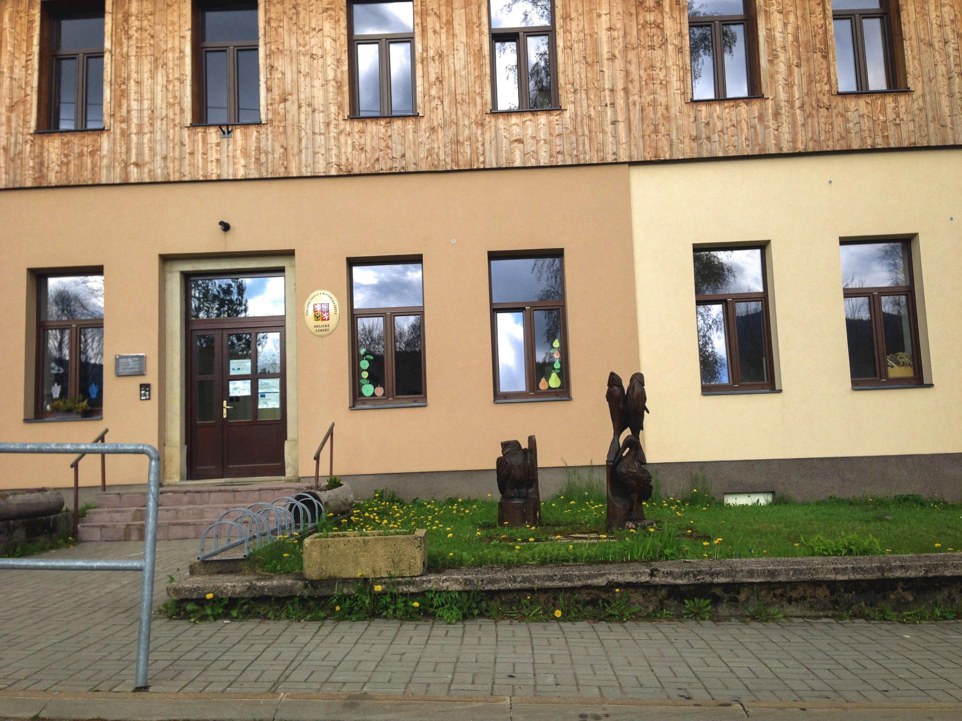 ZŠ a MŠ Orlické Záhoří foto 3