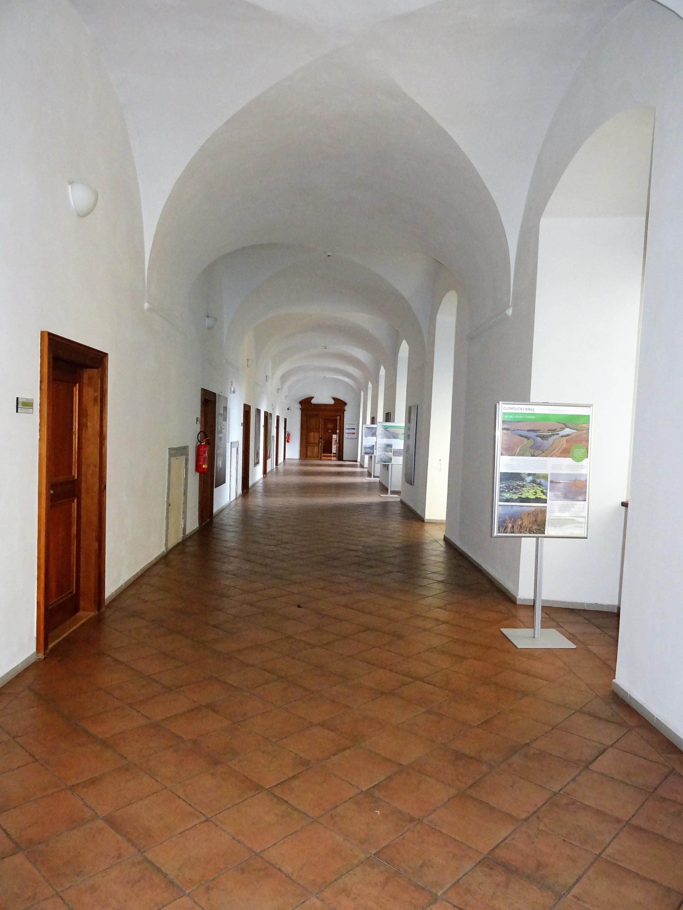 Městská knihovna Klatovy foto 3