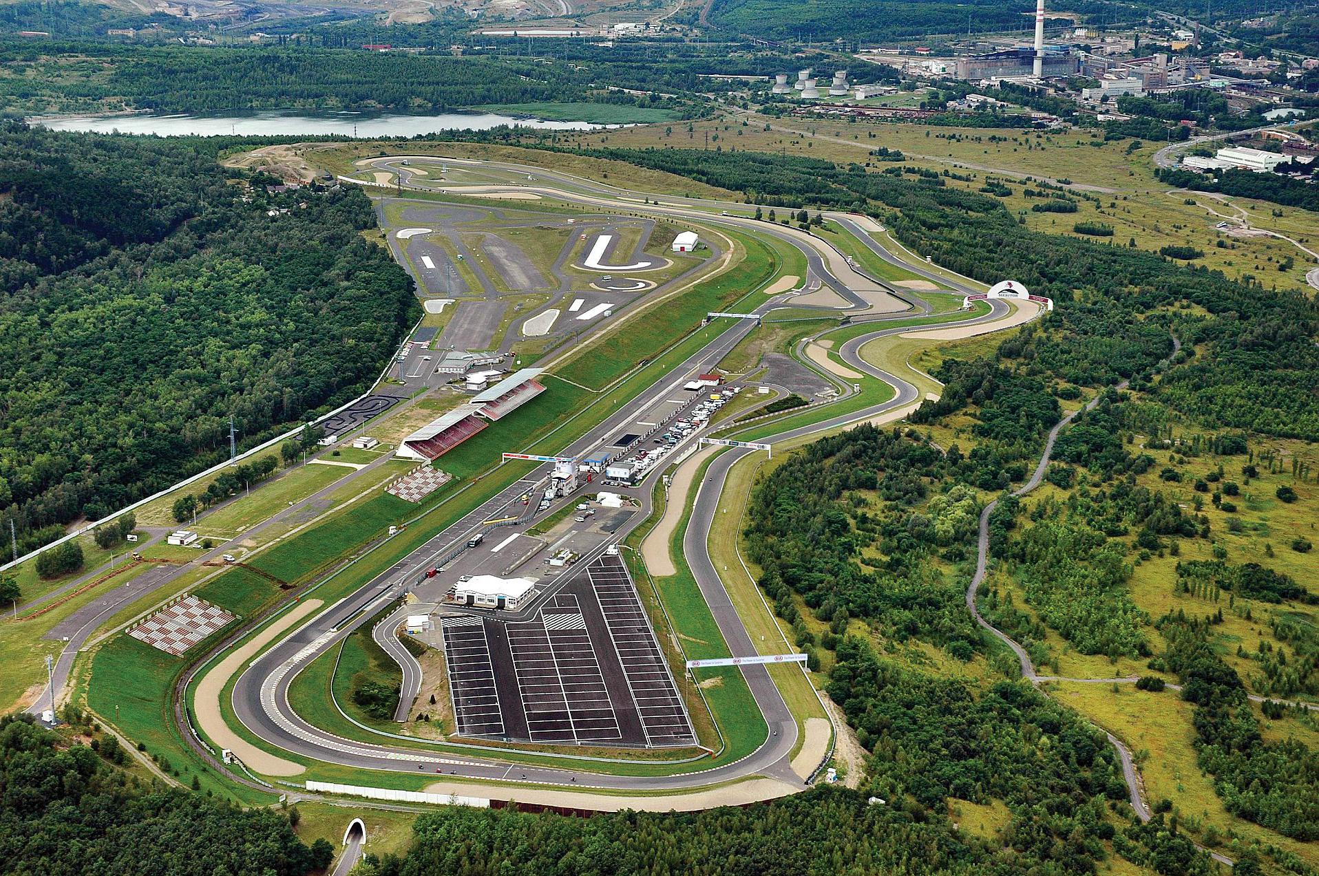 AUTODROM MOST foto 2