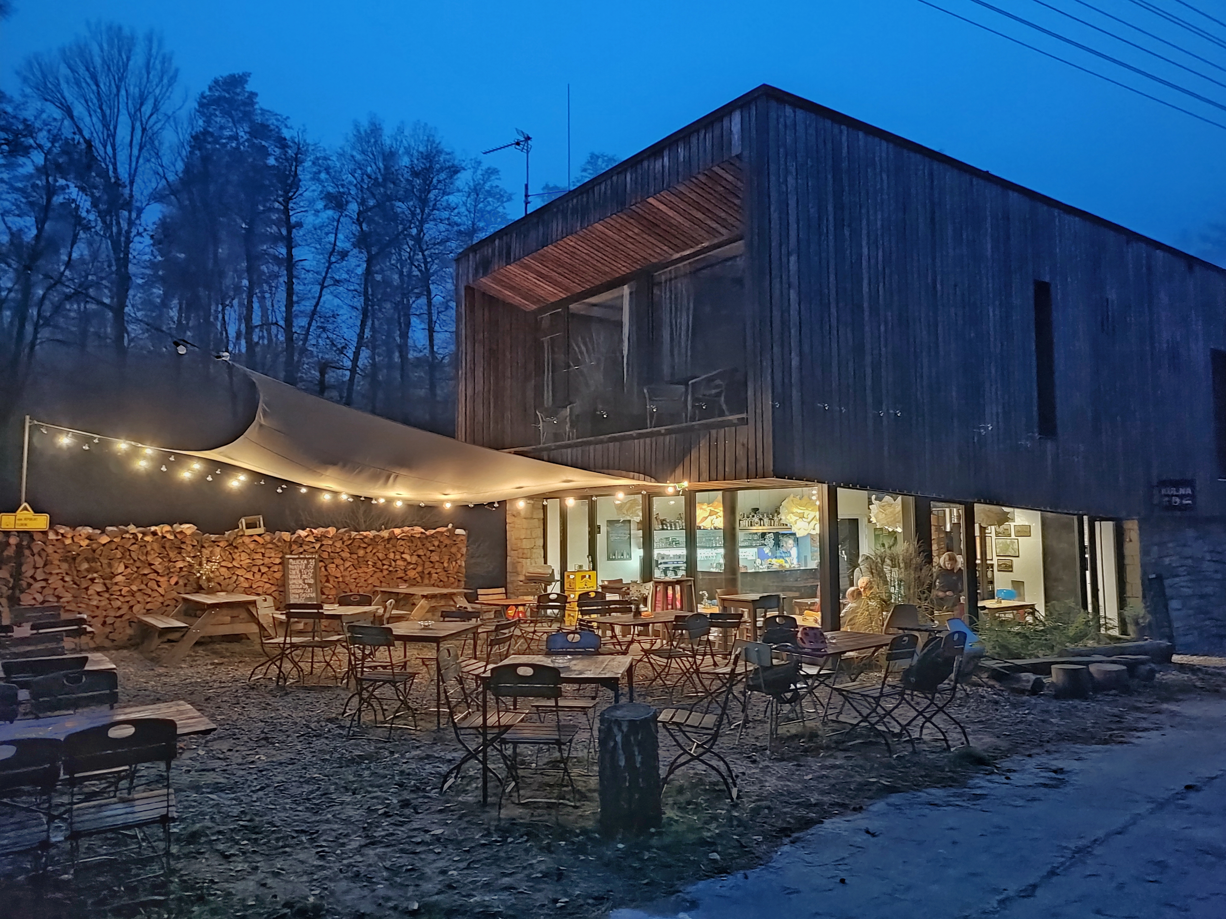 Bar Kůlna foto 2