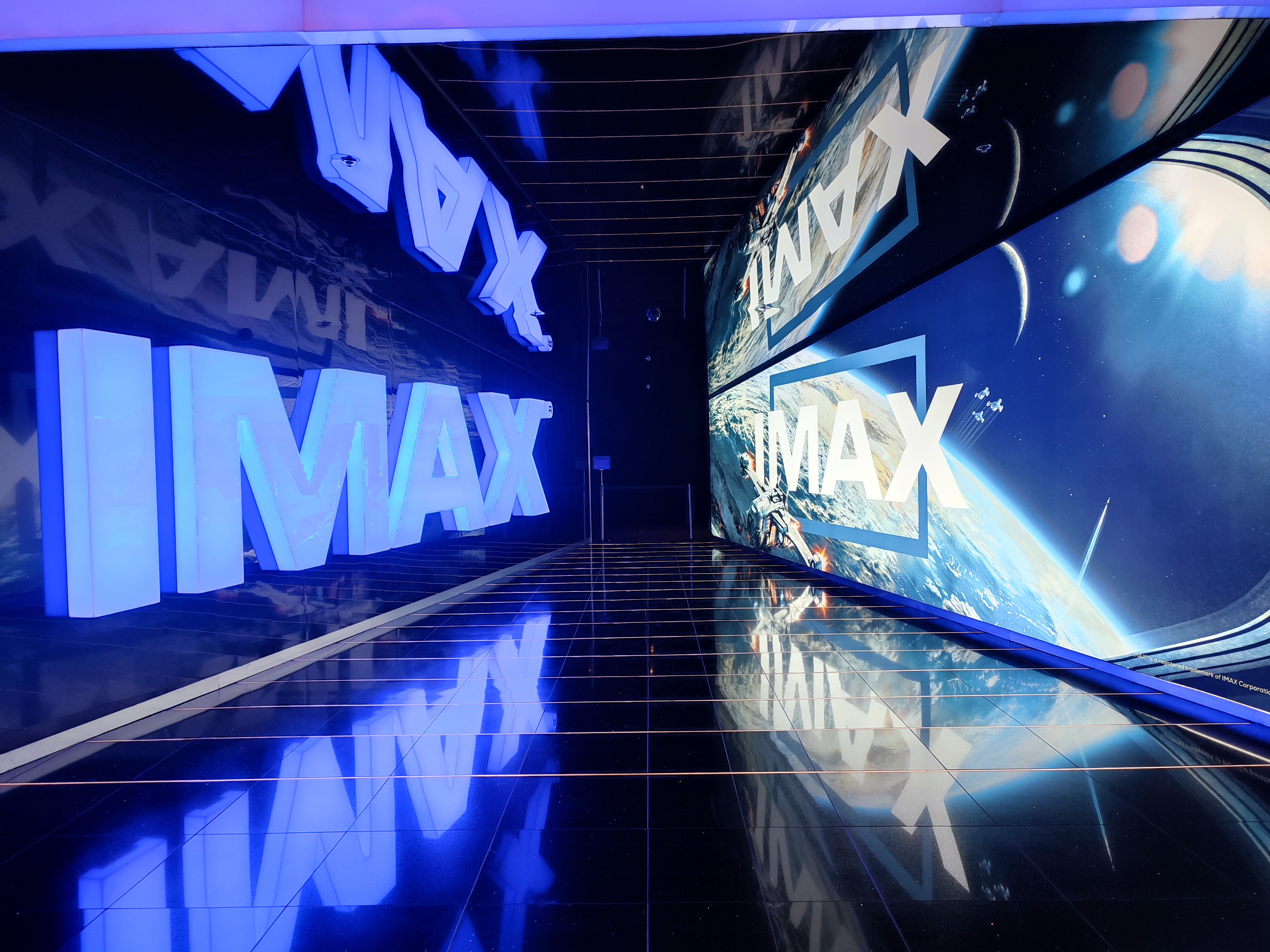 IMAX foto 2