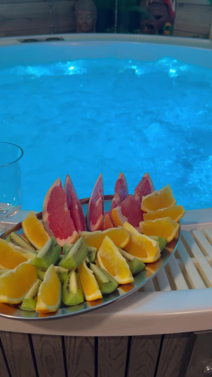 Lázně TOM-privátní wellness BLACK ZONE foto 2 (náhled videa)