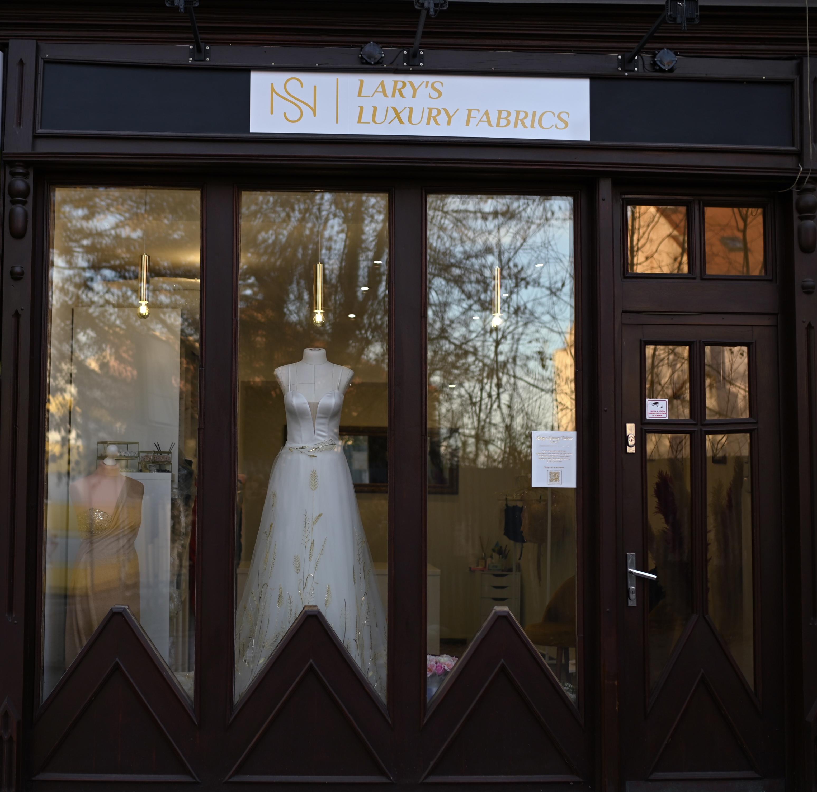 Lary's Luxury Fabrics s.r.o. foto 3