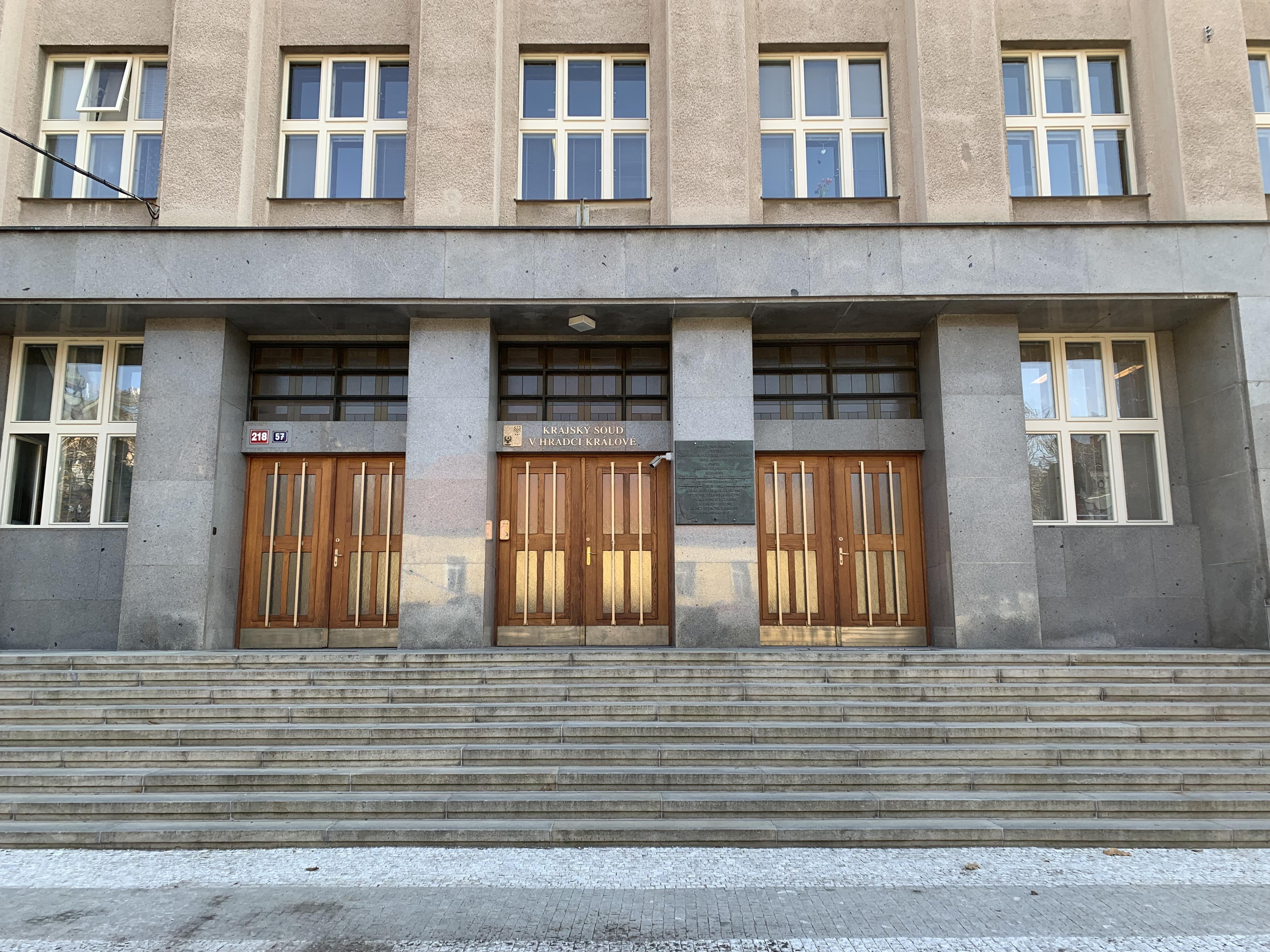 Krajský soud v Hradci Králové foto 2