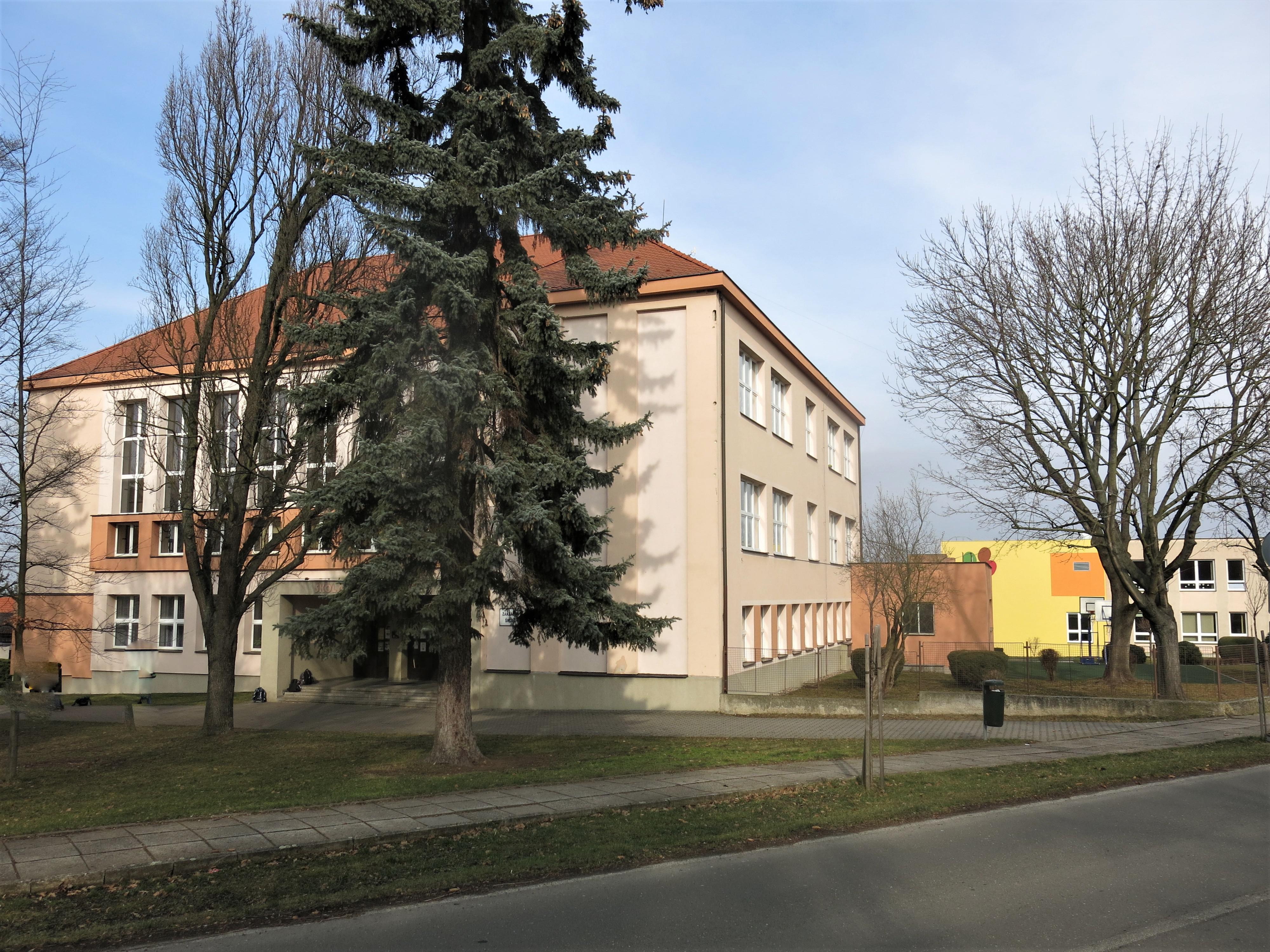 ZŠ T. G. Masaryka Velim