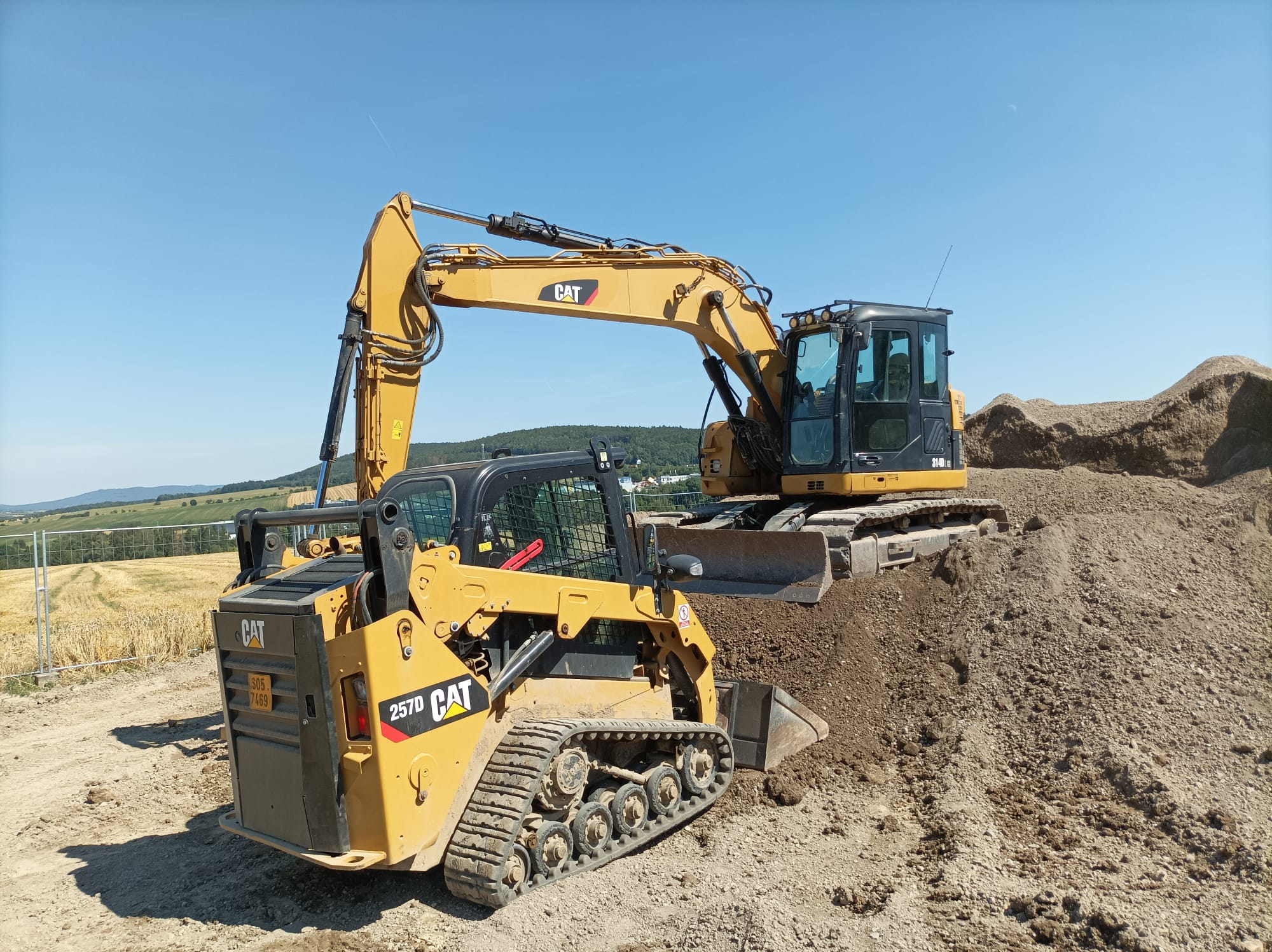 Autodoprava a zemní práce Tomáš Neumann foto 2