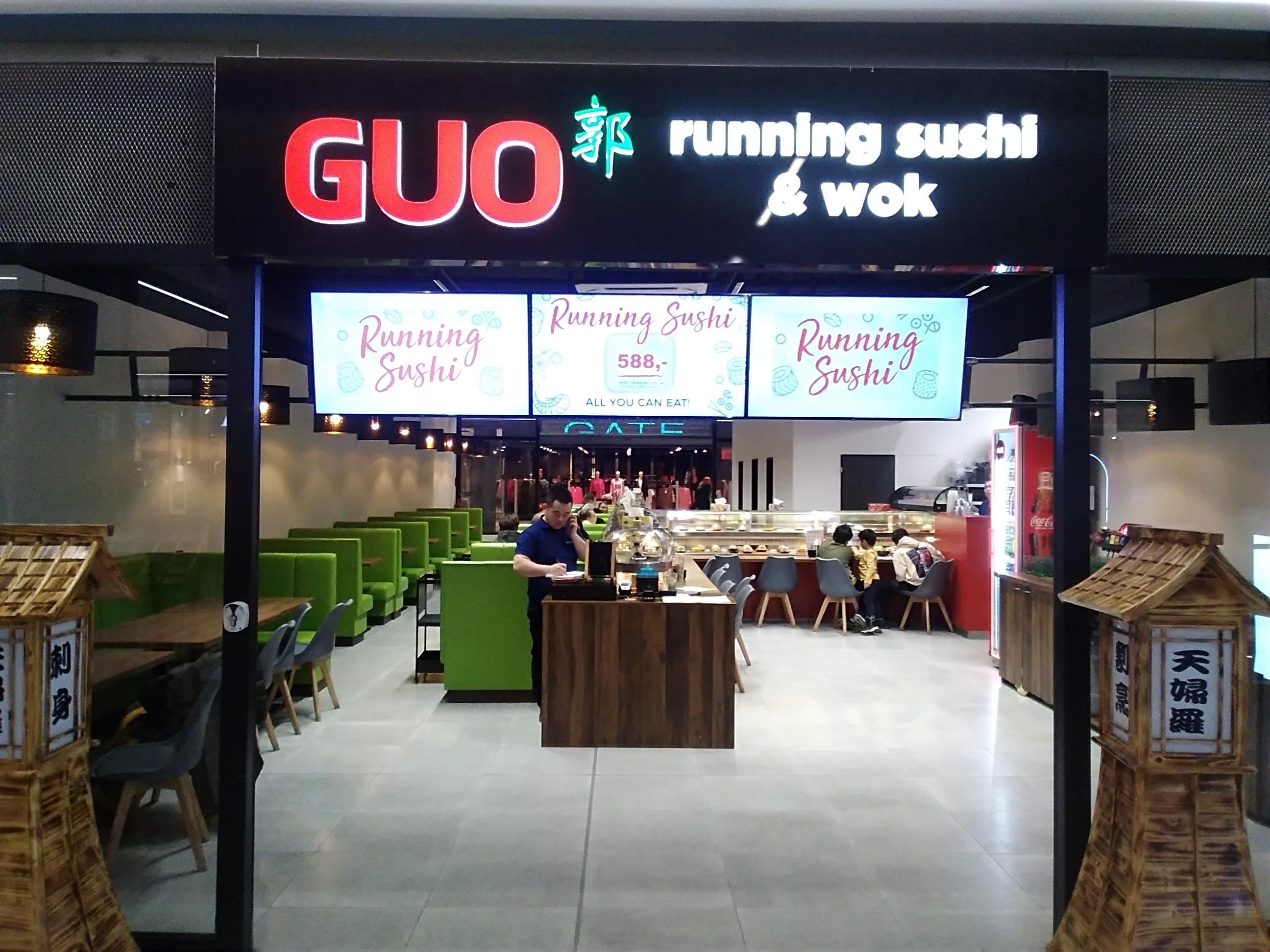 Guo running sushi wok foto 3
