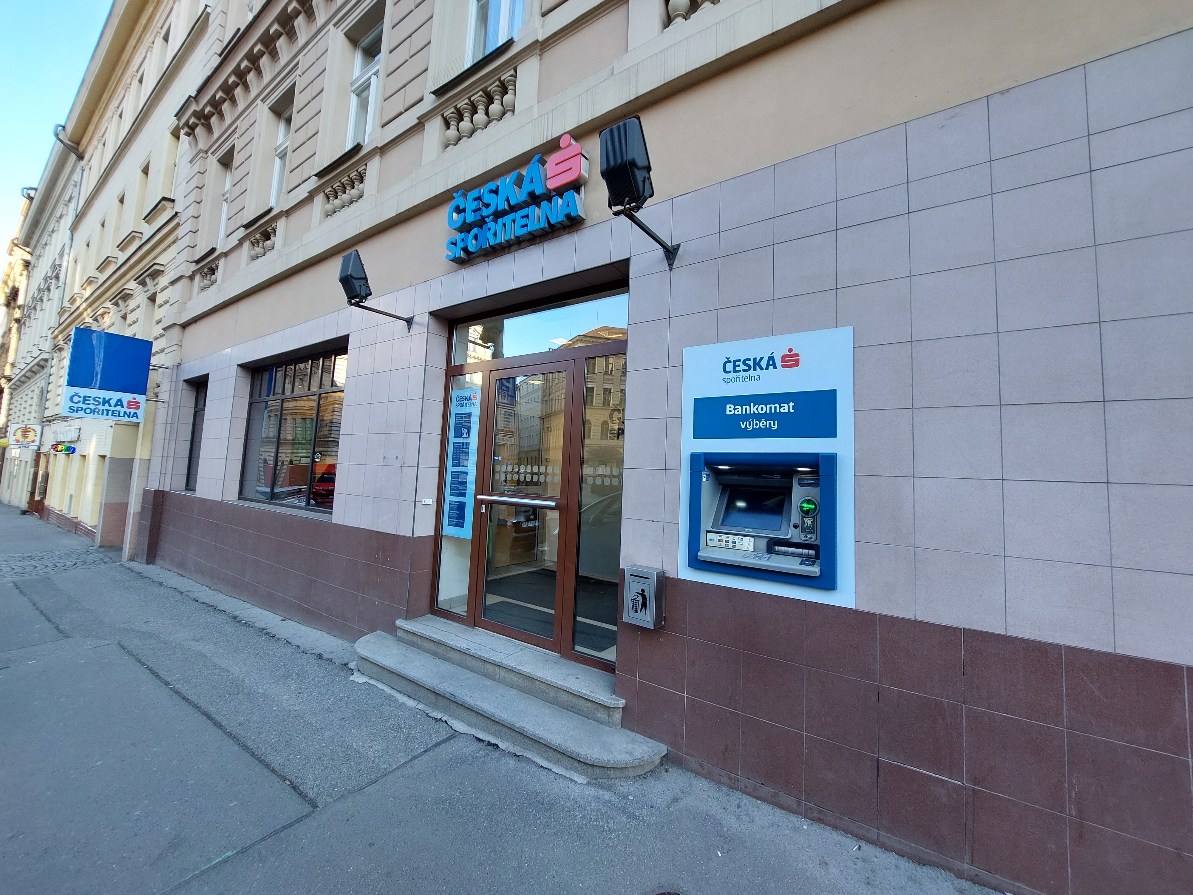 Česká spořitelna, a.s. foto 6