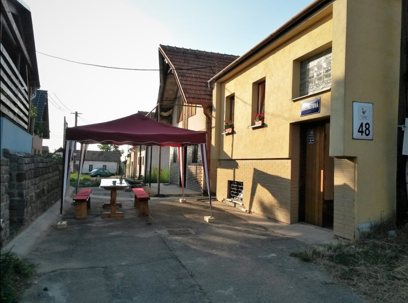 Rodinné vinařství Otáhalovi foto 2