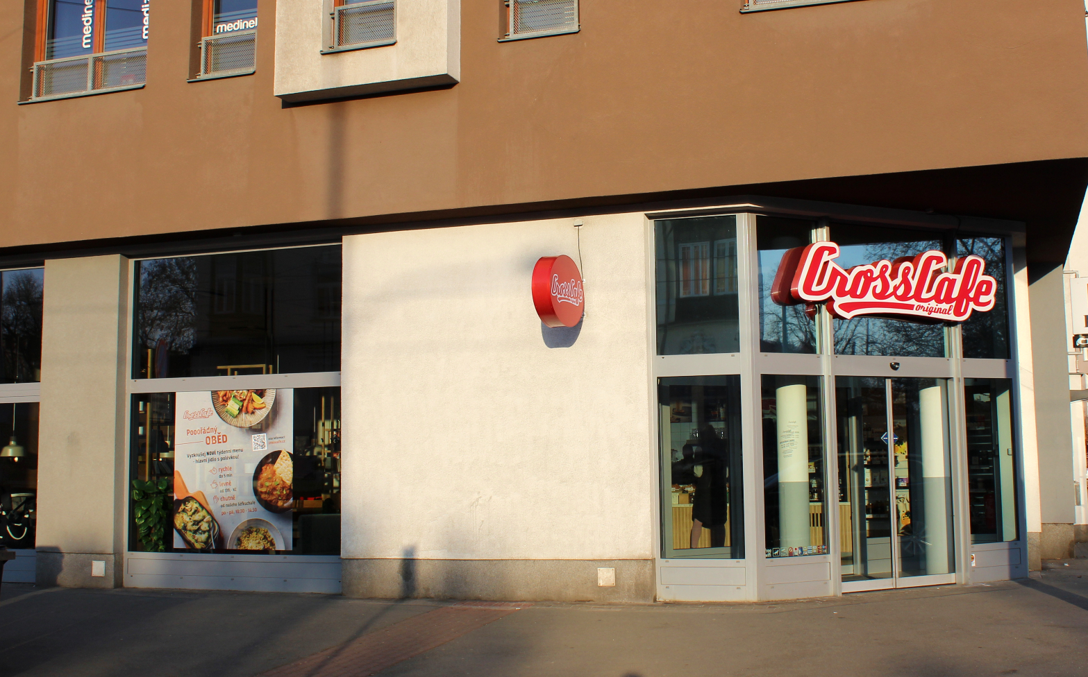 CrossCafe Boettingerova foto 3