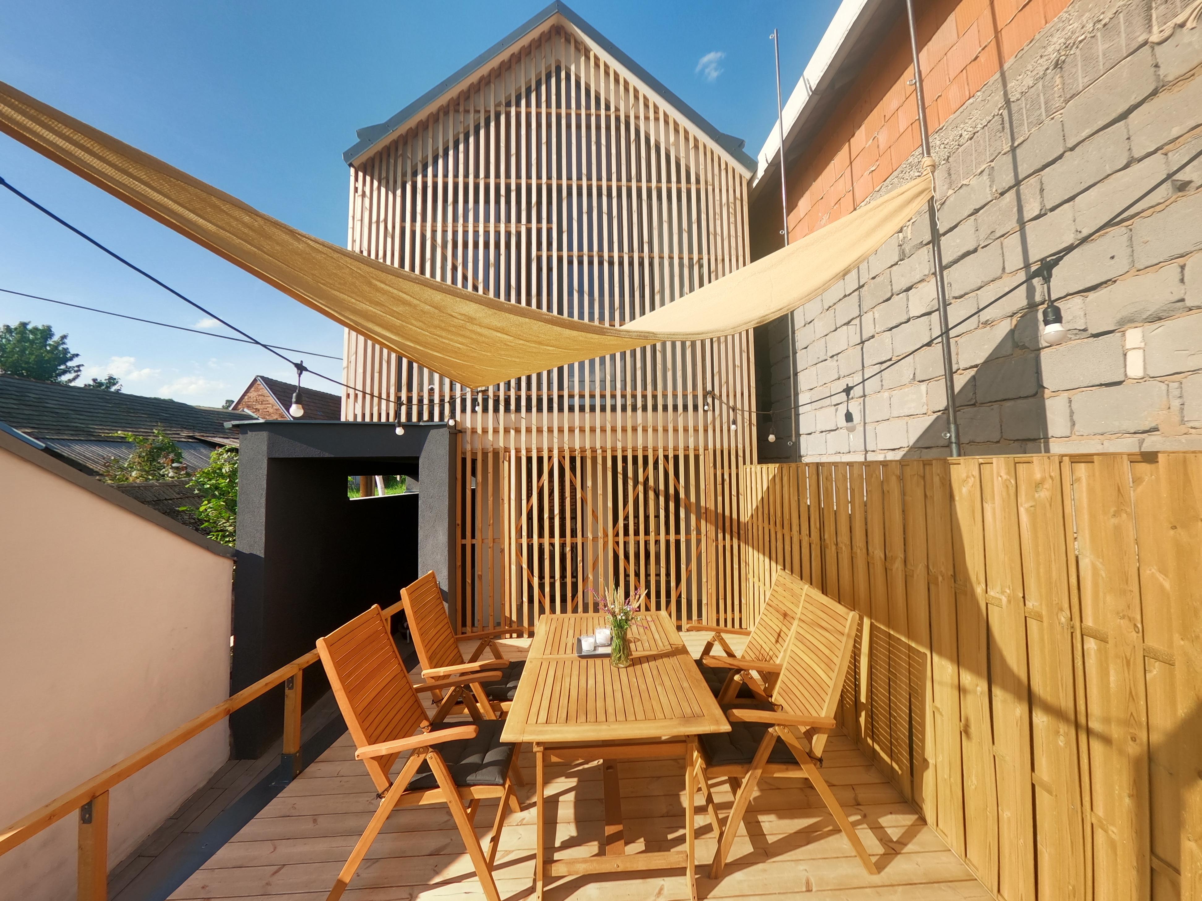 VONI - vinařství & zážitkové ubytování foto 6