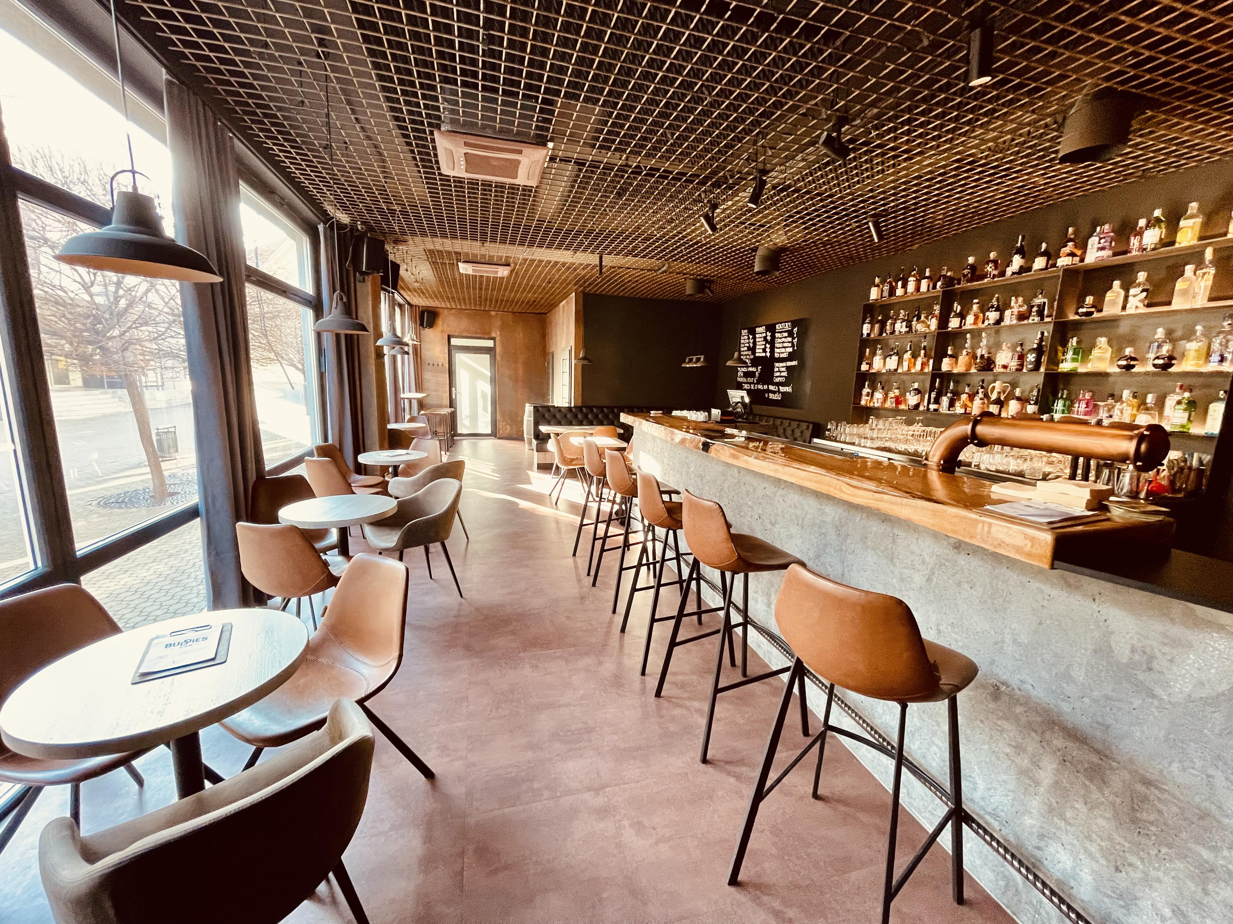 Buddies bar foto 3
