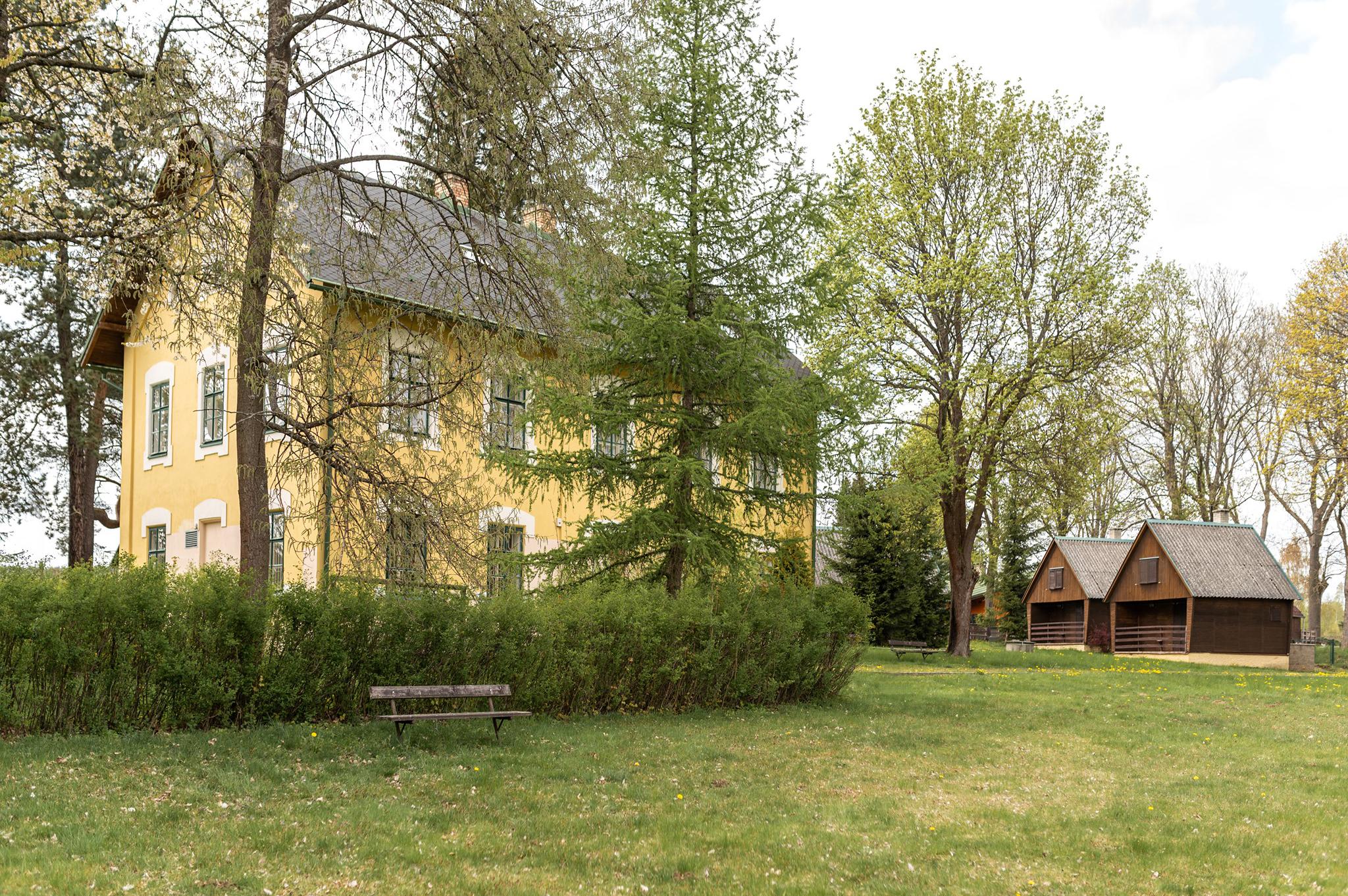 Ubytování Škola Ráj