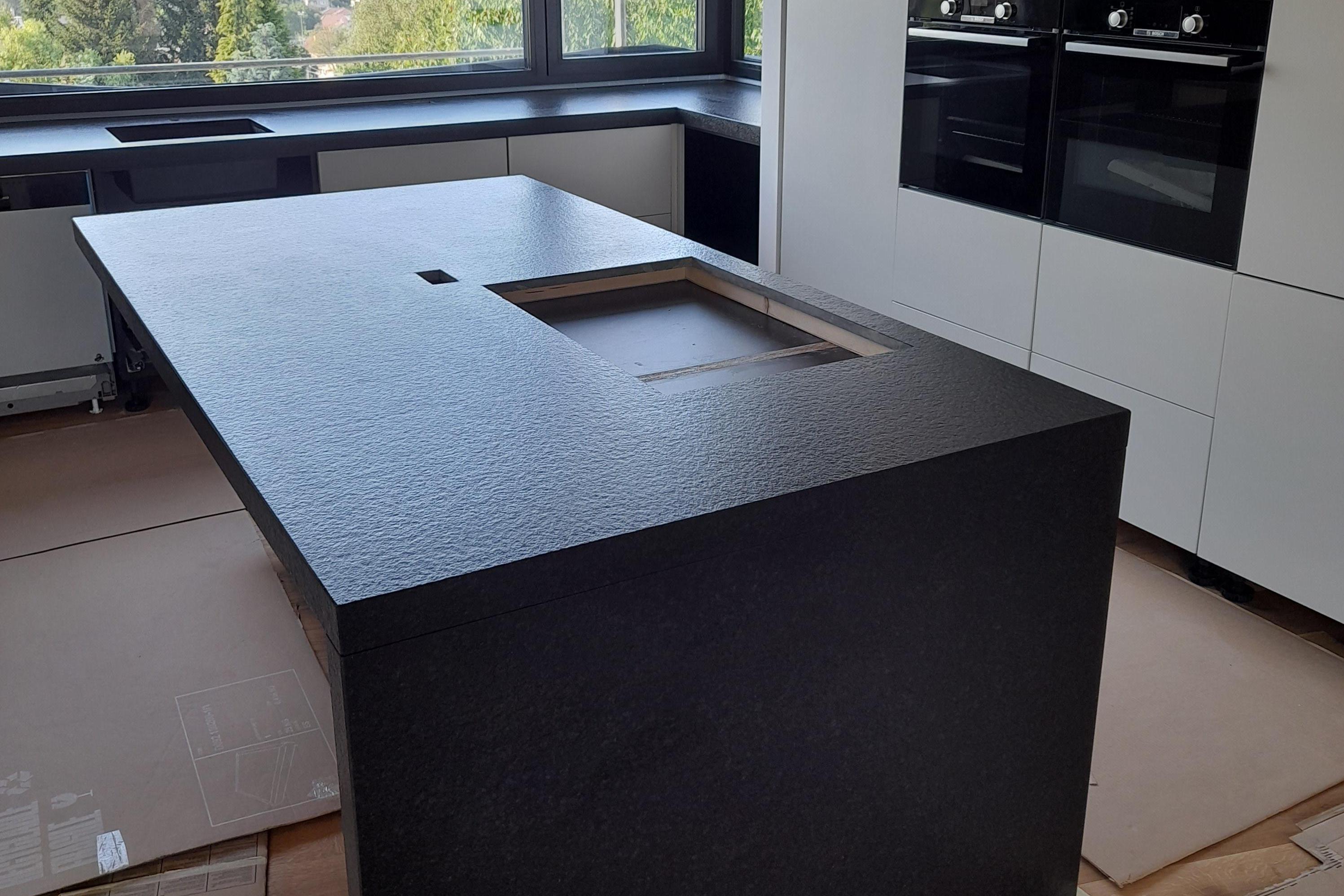 Kuchyňské pracovní desky Žula, Technistone, Kámen