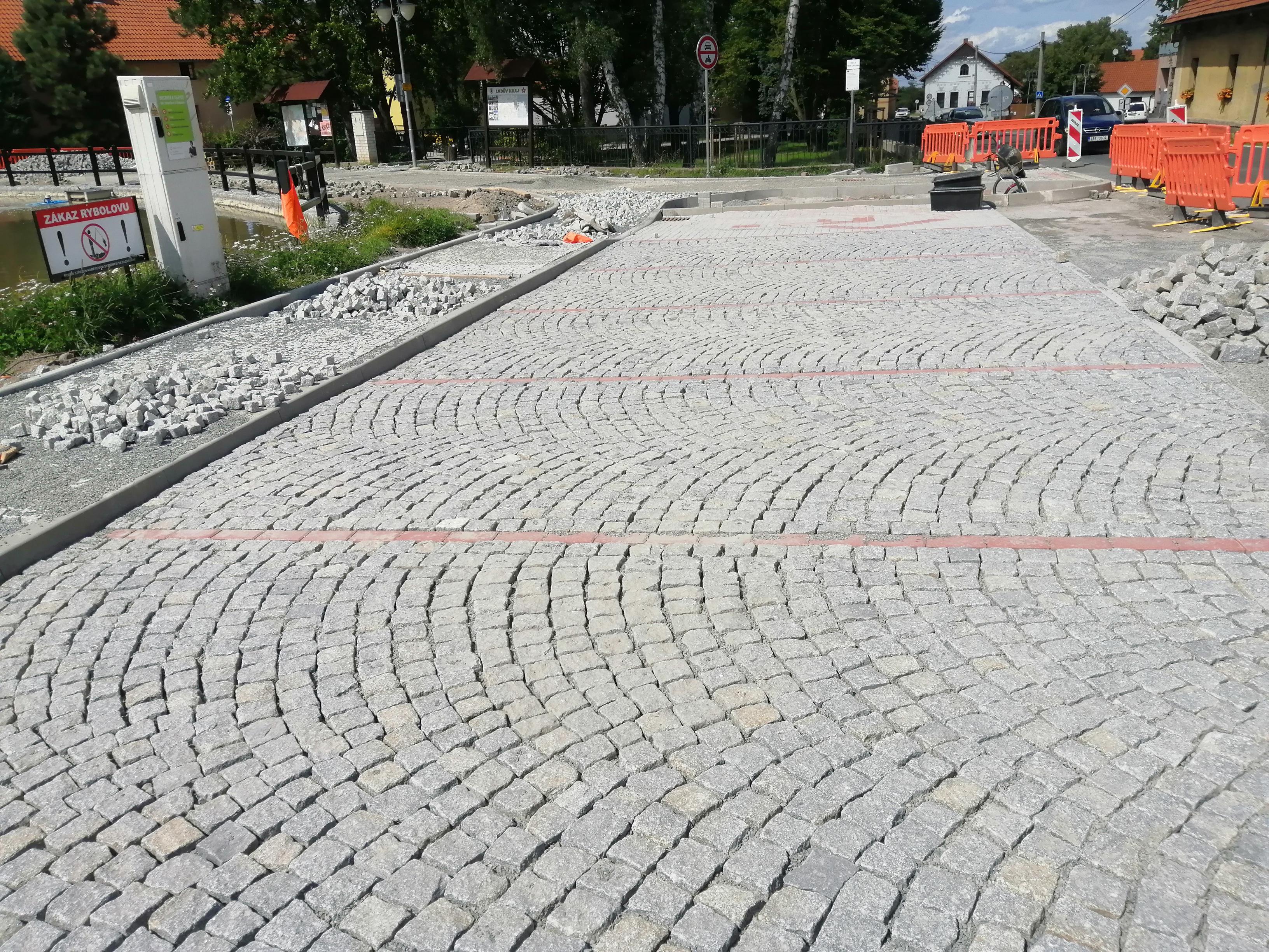 Pokládka dlažeb - Zdeněk Danihel foto 6