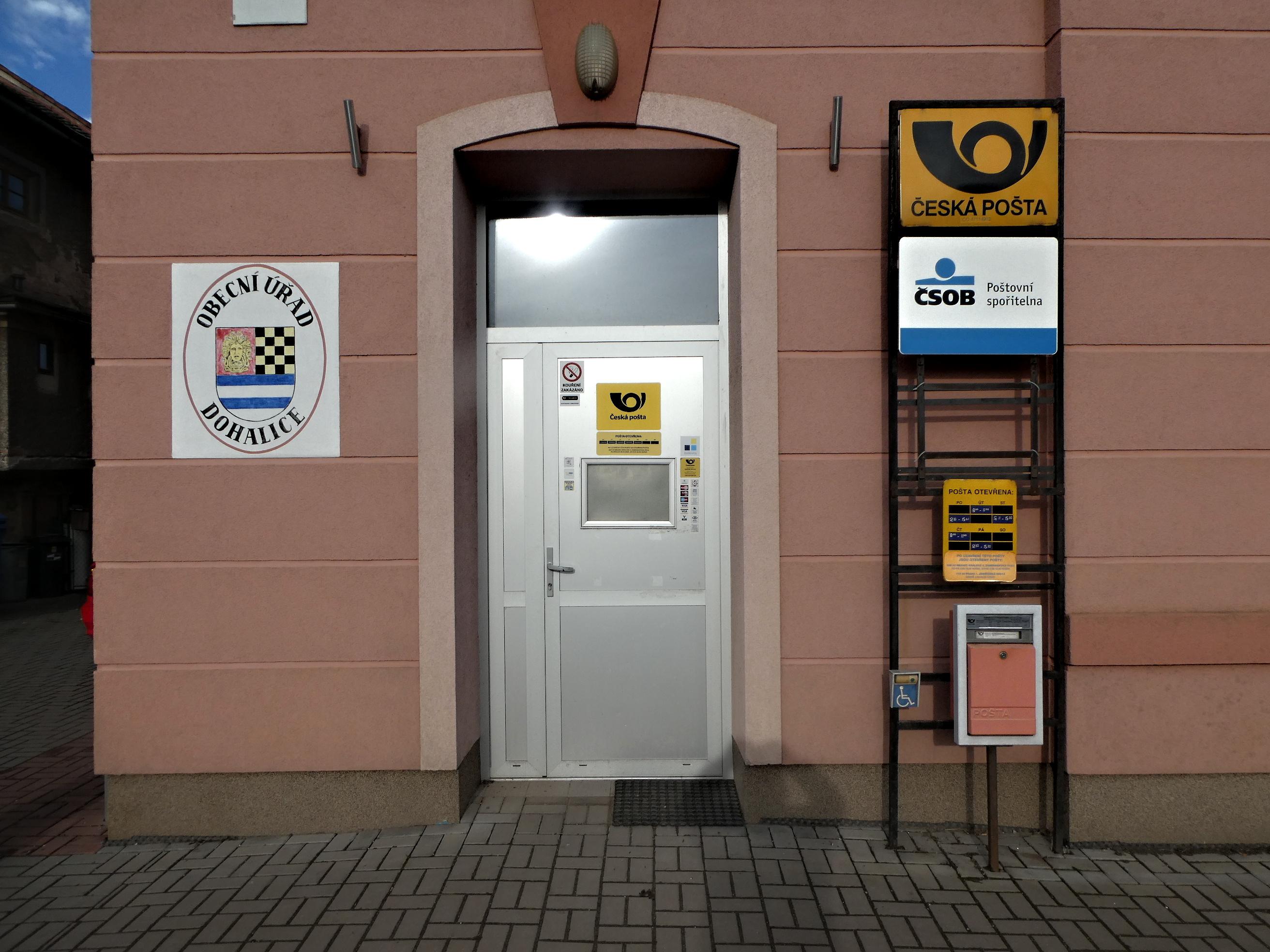 Dohalice - obecní úřad foto 3