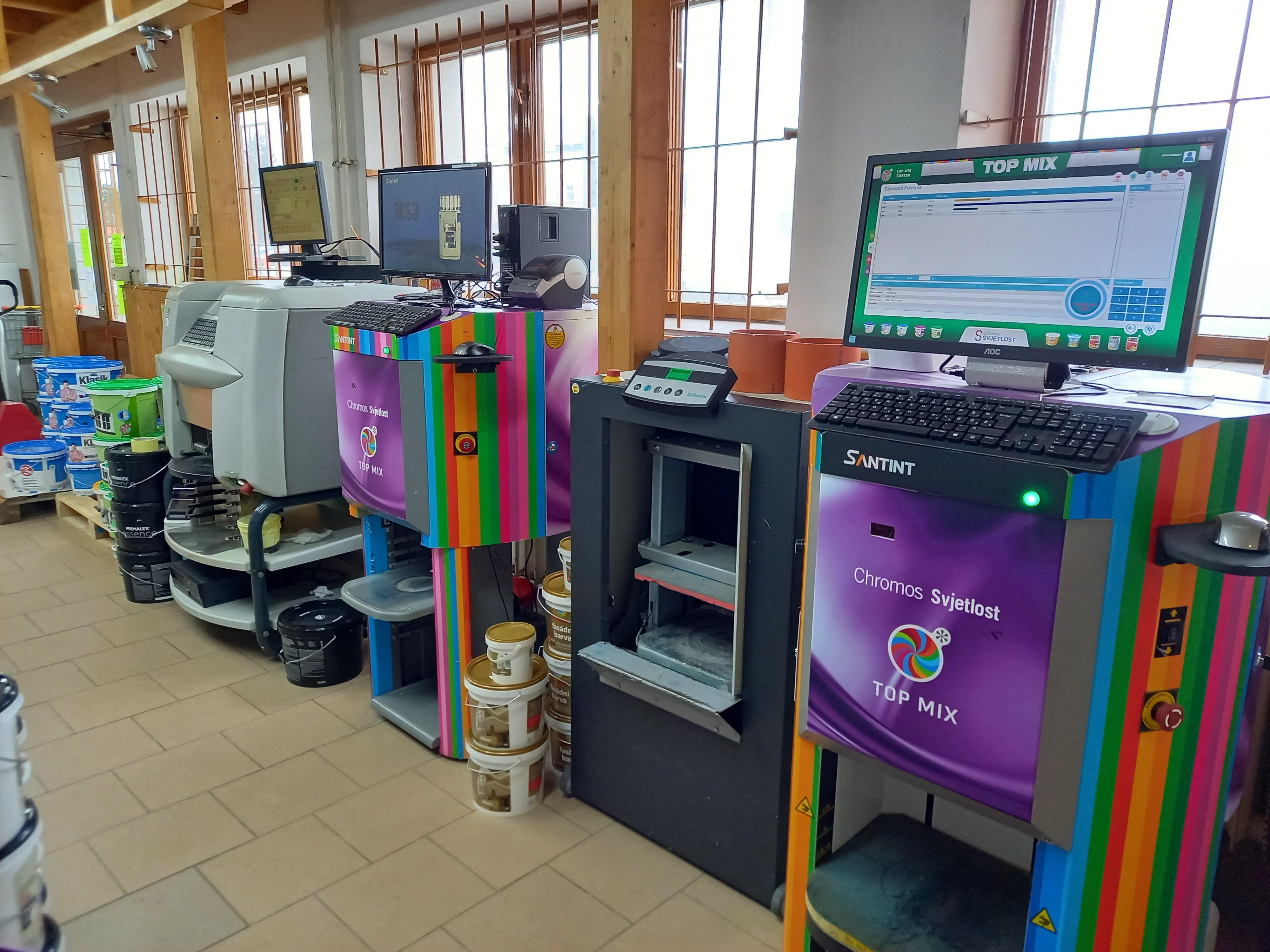 Dům barev - Yvona Adamčíková foto 4