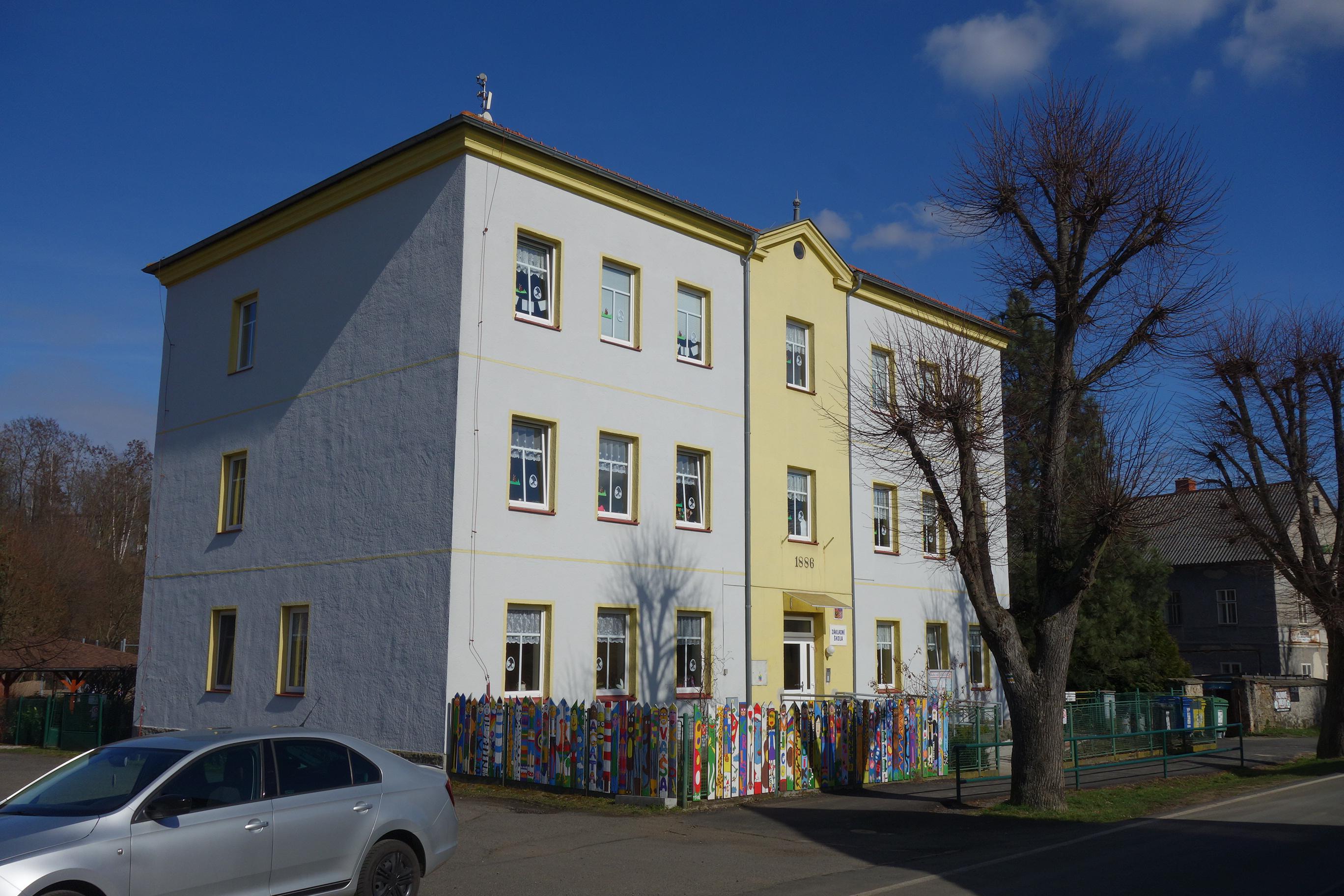 ZŠ Královské Poříčí