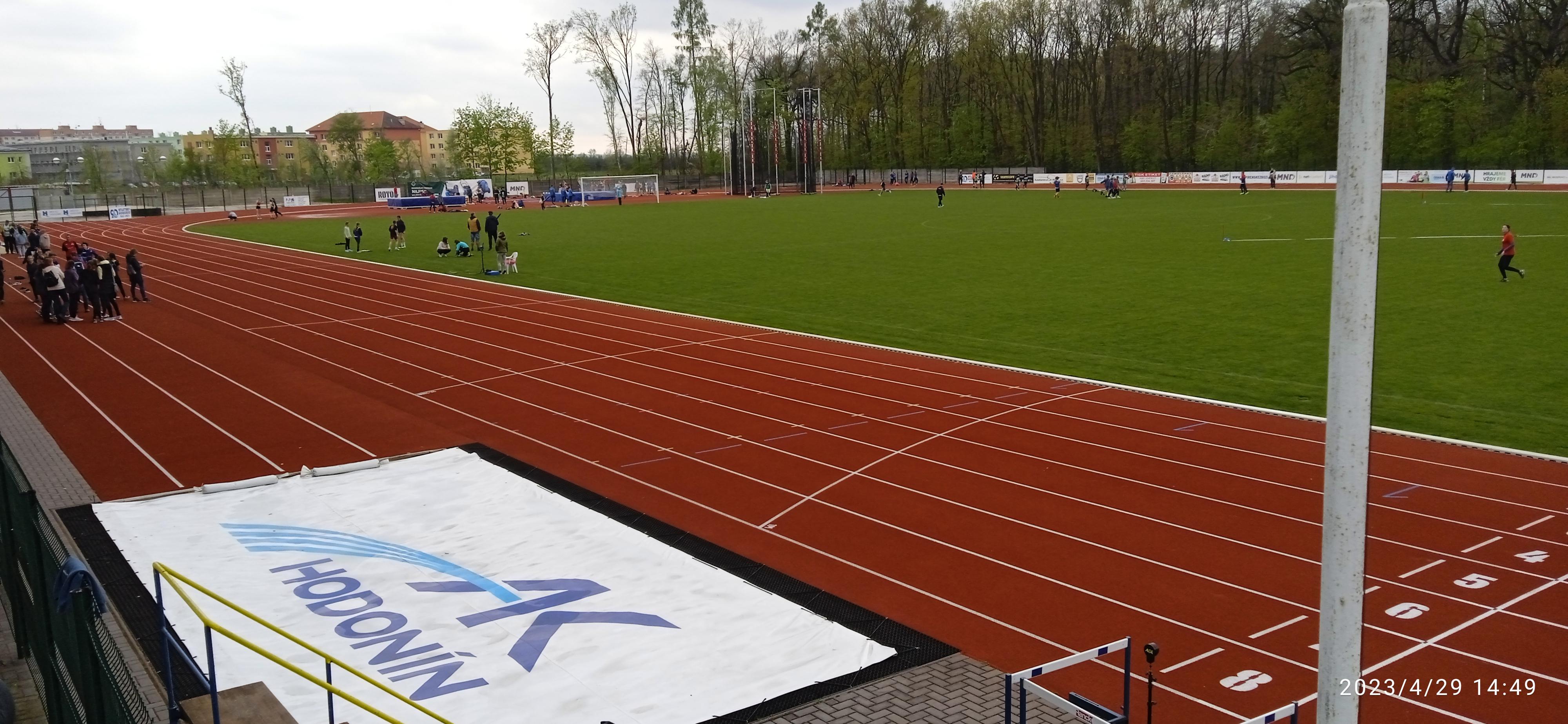 Stadion U Červených domků foto 2