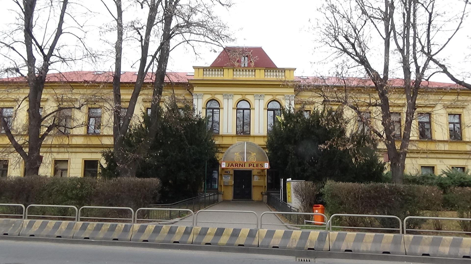 ZŠ, Praha 10, nám. Bratří Jandusů foto 6