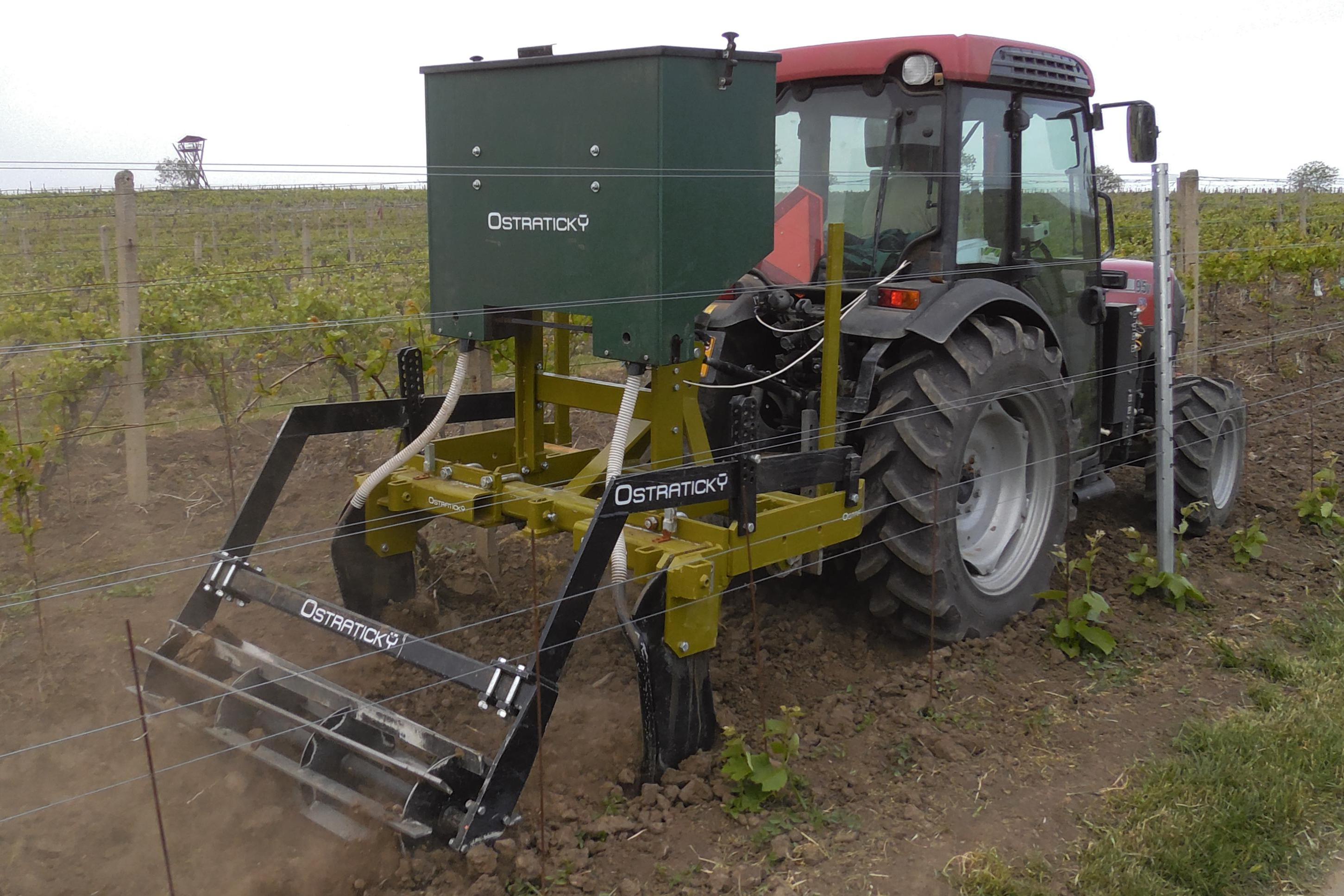 Hloubkové kypřiče s hnojením přímo ke kořenům