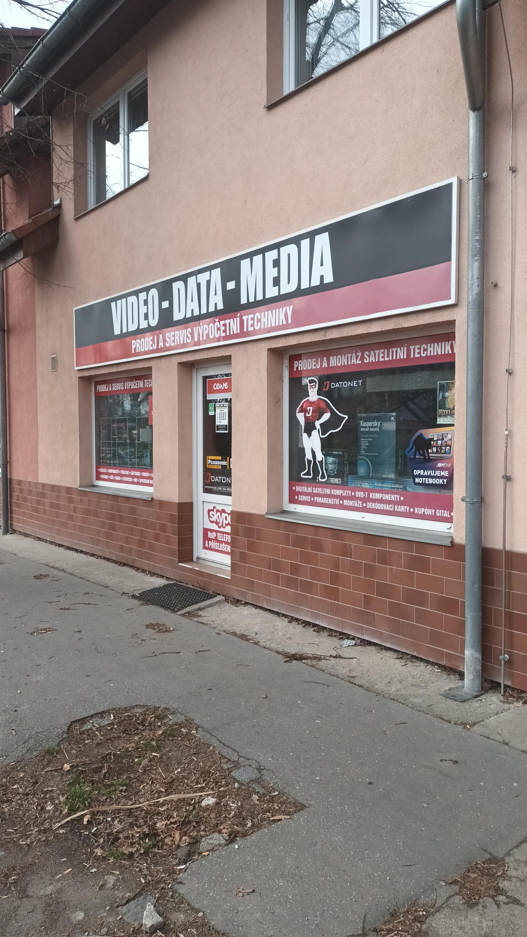 VIDEO - DATA - MEDIA