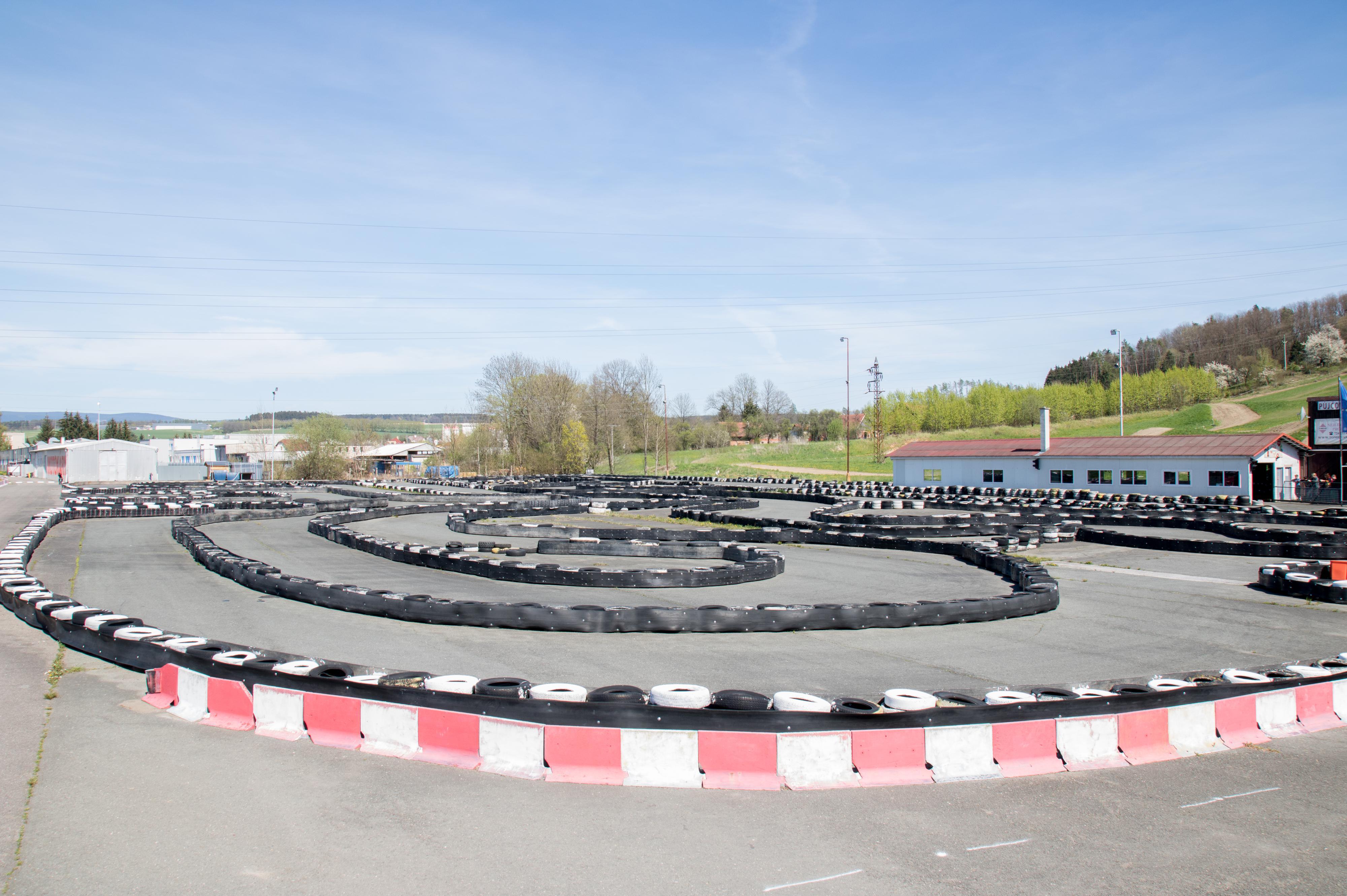 Půjčovna PuJaMi - motokáry, čtyřkolky, motokros