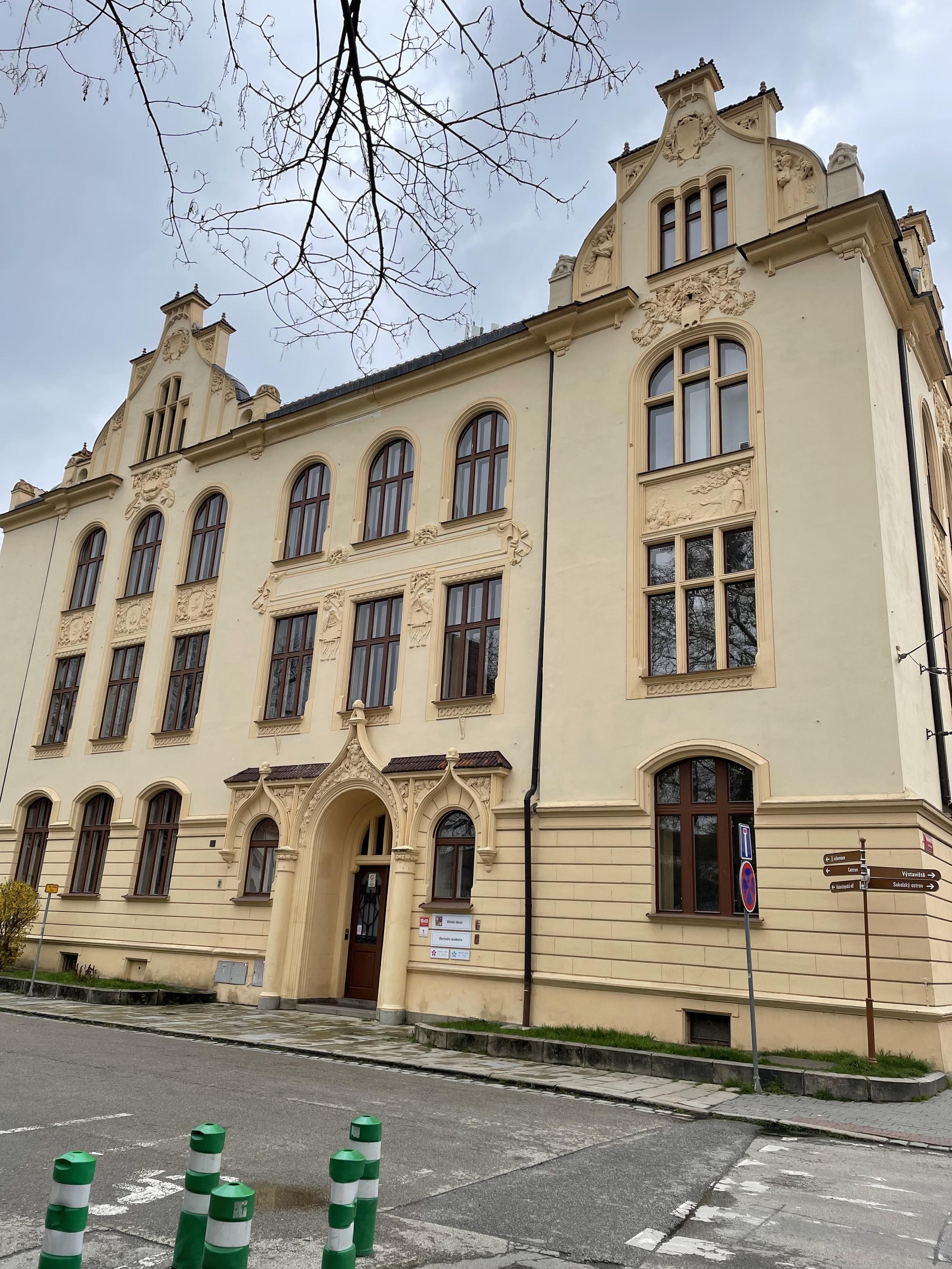 Obchodní akademie, České Budějovice foto 3