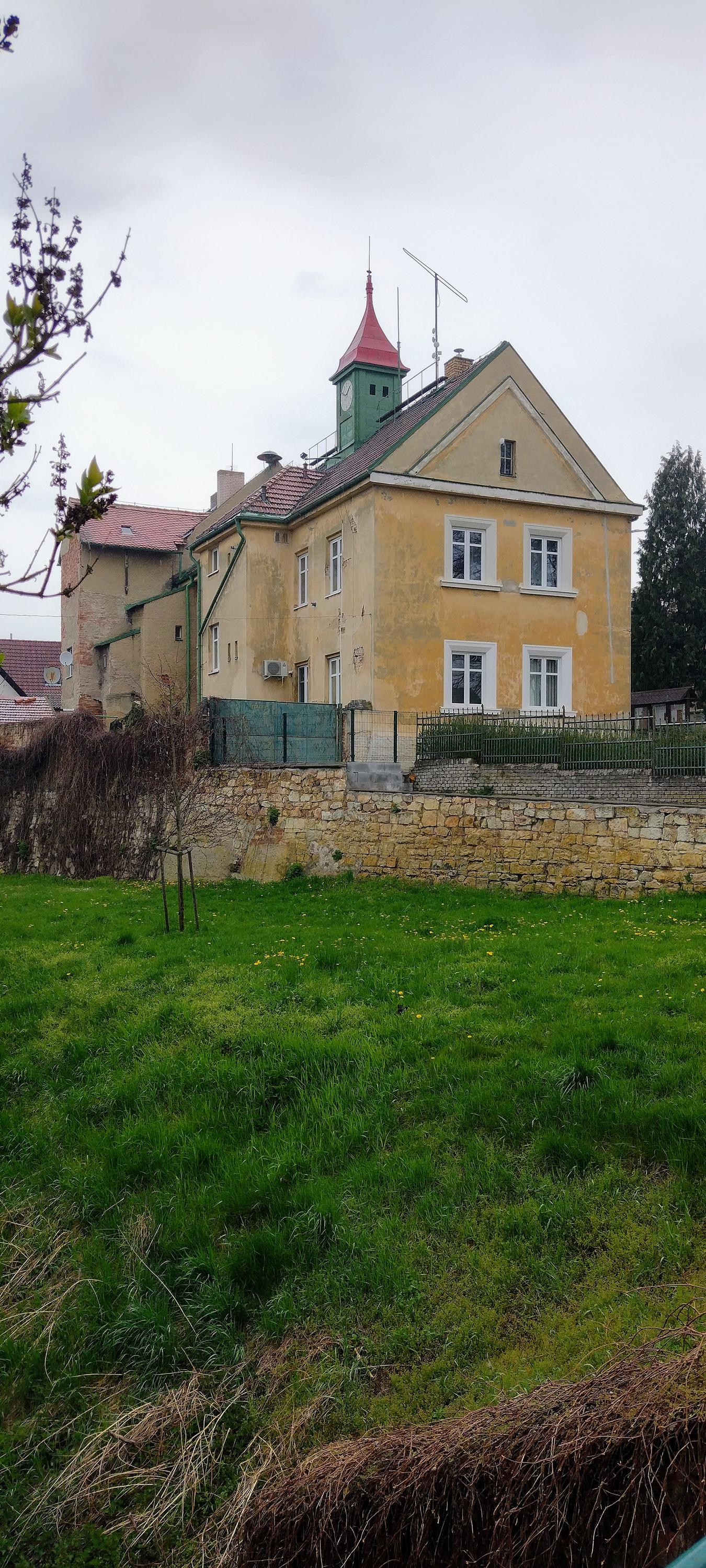 Mutějovice - obecní úřad foto 4