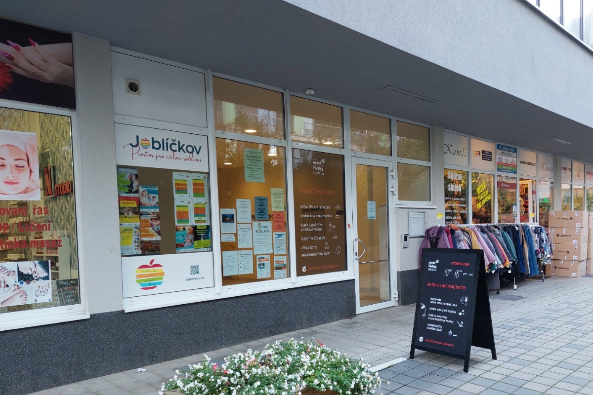 Rodinné a komunitní centrum Jablíčkov, z. s.