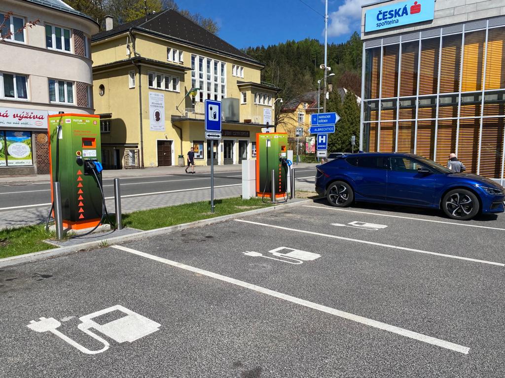 Nabíjecí stanice ČEZ
