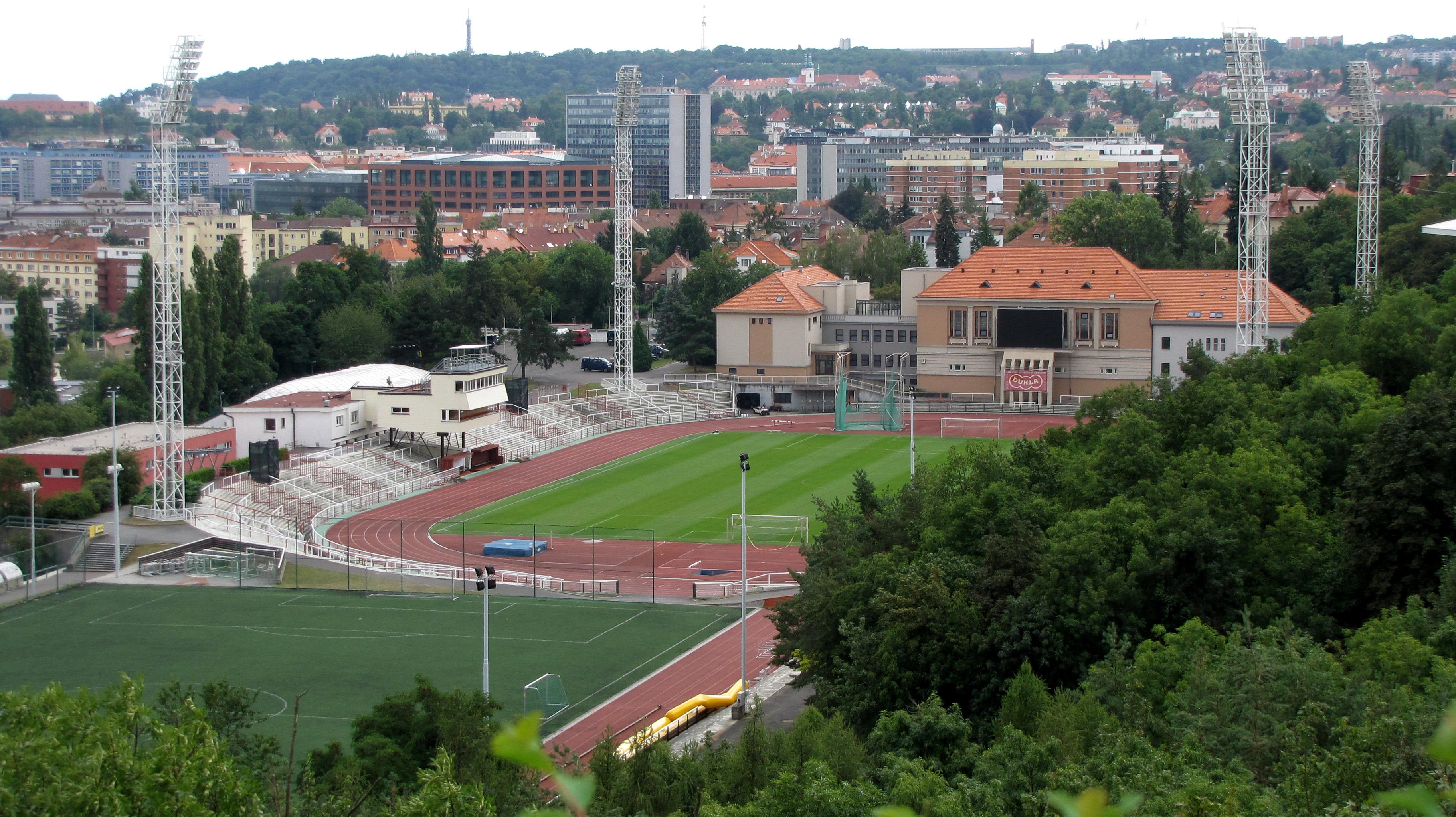 FK Dukla Praha a.s. foto 6