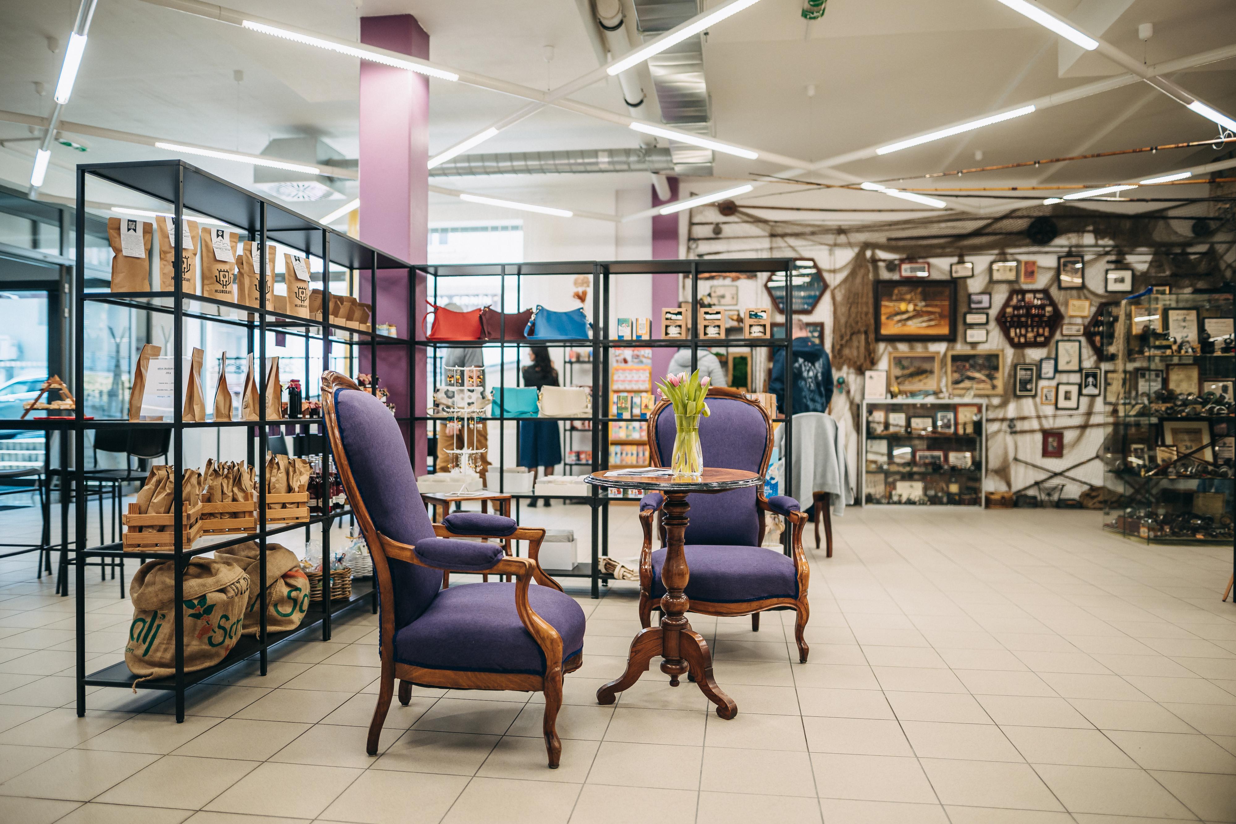 NAGA - nadační galerie foto 2