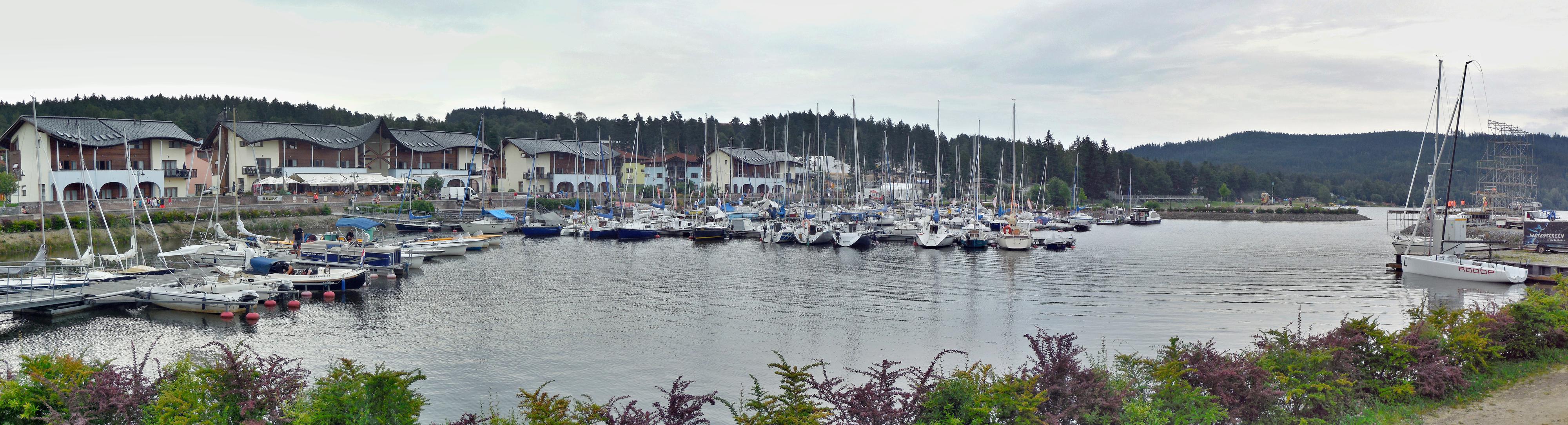 Intersport Rent - Kapitanát foto 3