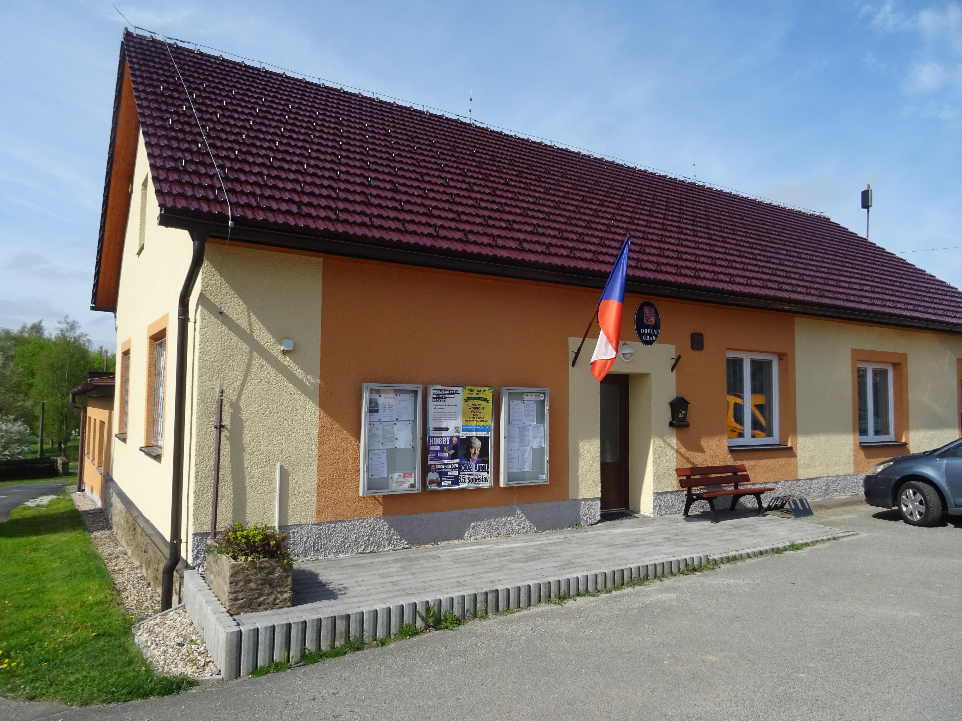 Březina - obecní úřad