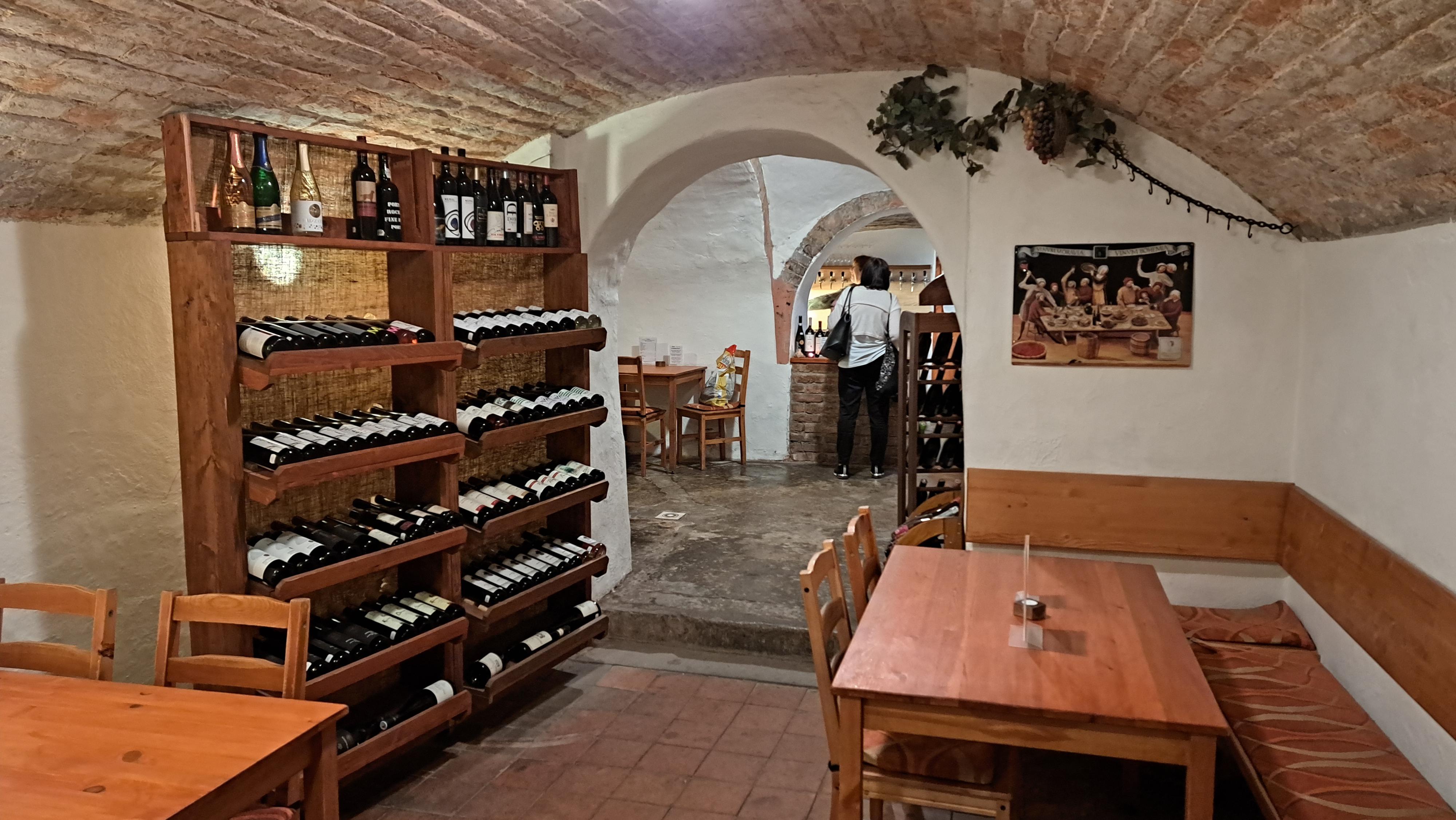 Vinný sklep U Žíznivého mnicha foto 5