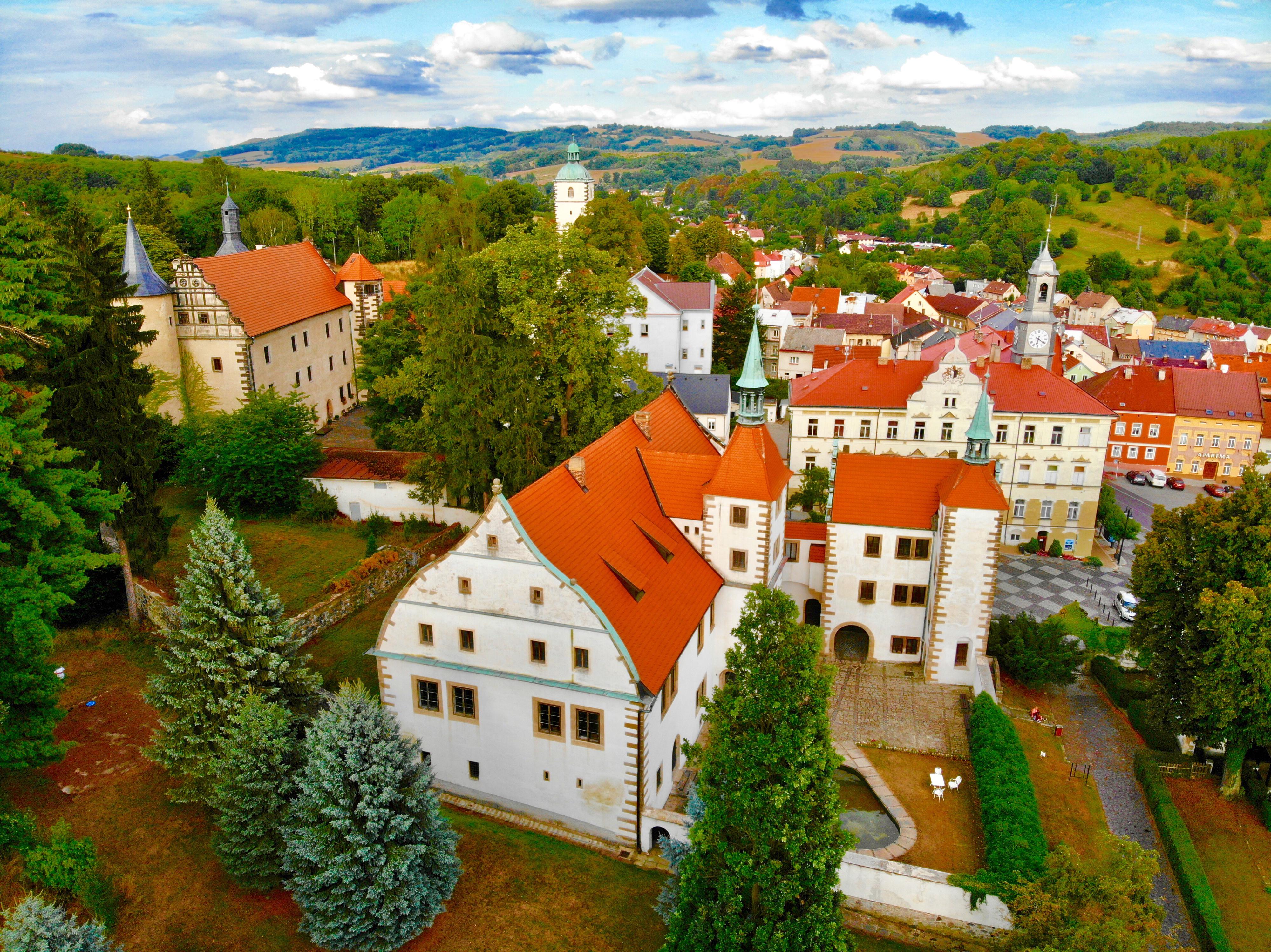 Státní zámek Benešov nad Ploučnicí