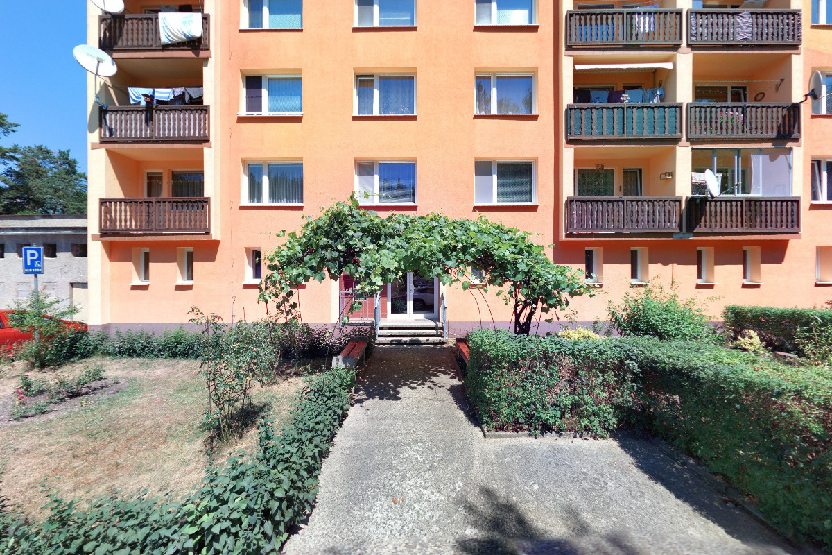 Miroslav Oniščenko - Návrhy bytových interiérů a prodej materialů