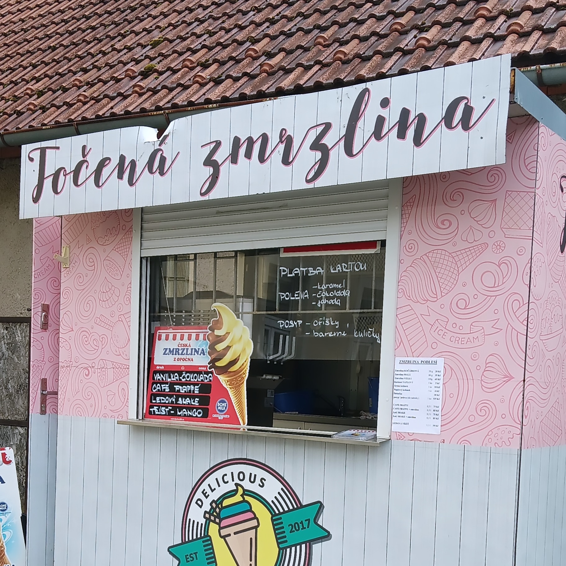 Hnízdo Orlík - zmrzlina foto 2