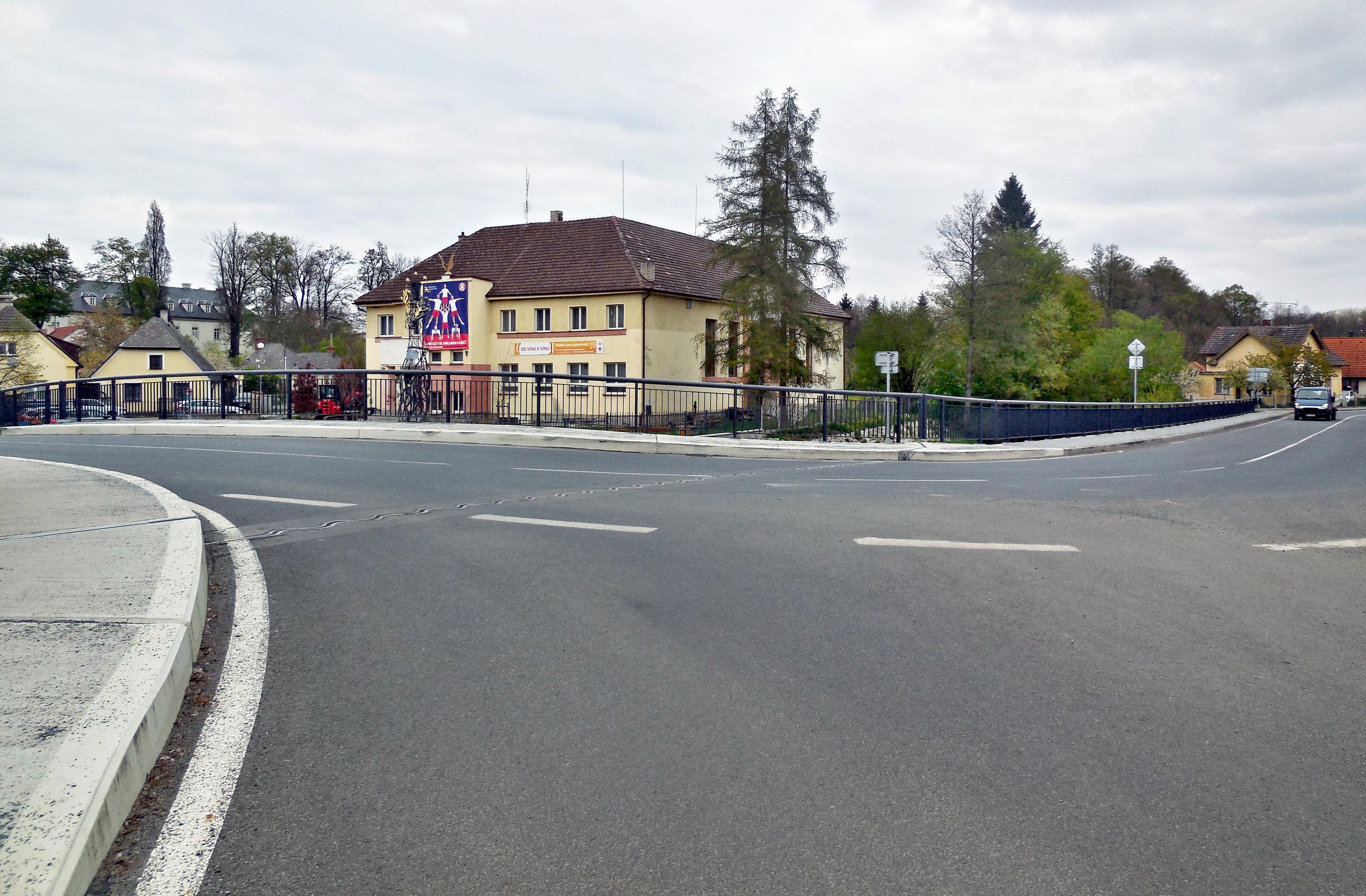 Tělocvičná jednota Sokol Spálené Poříčí foto 2