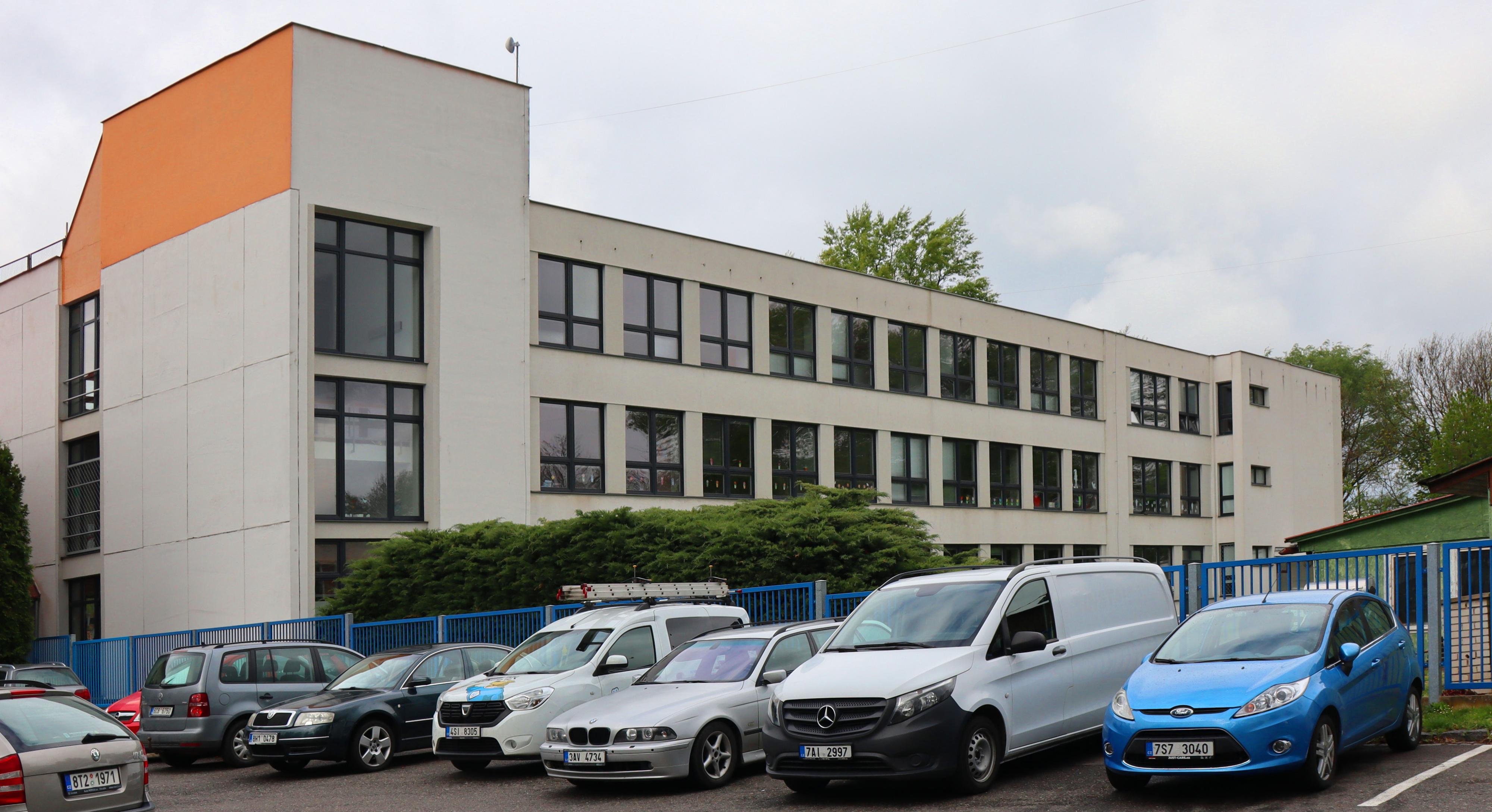 Střední průmyslová škola elektrotechnická a Vyšší odborná škola Pardubice foto 4