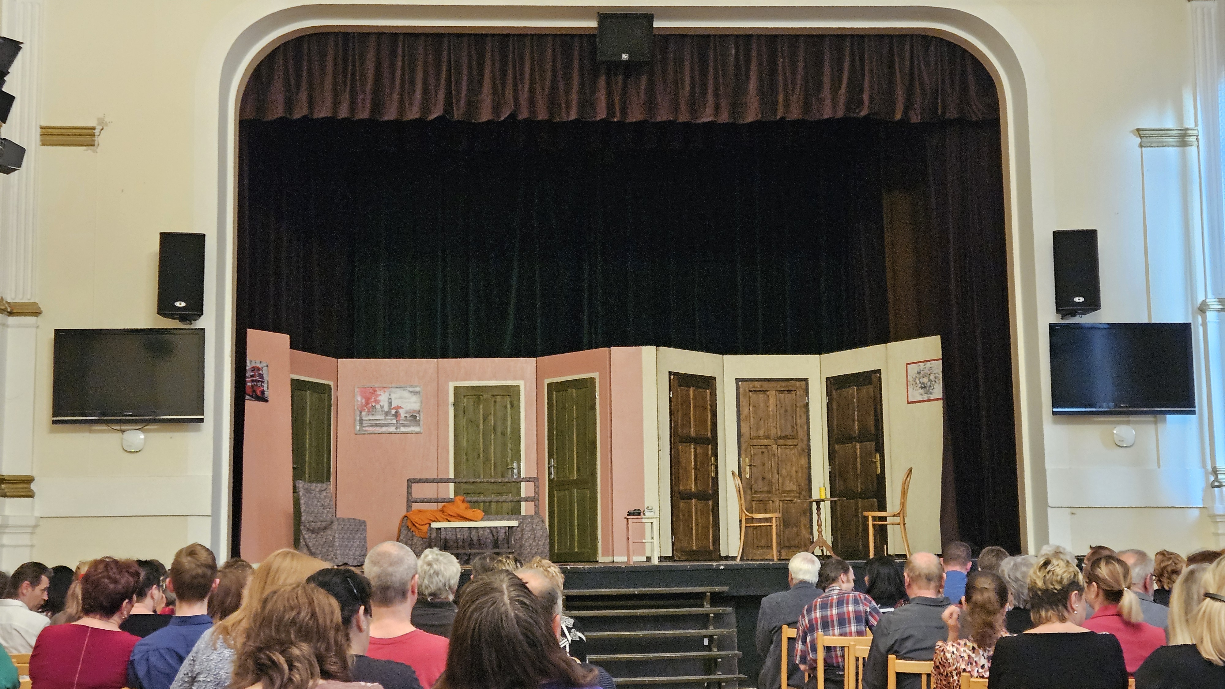 Hradecká kulturní a vzdělávací společnost foto 2