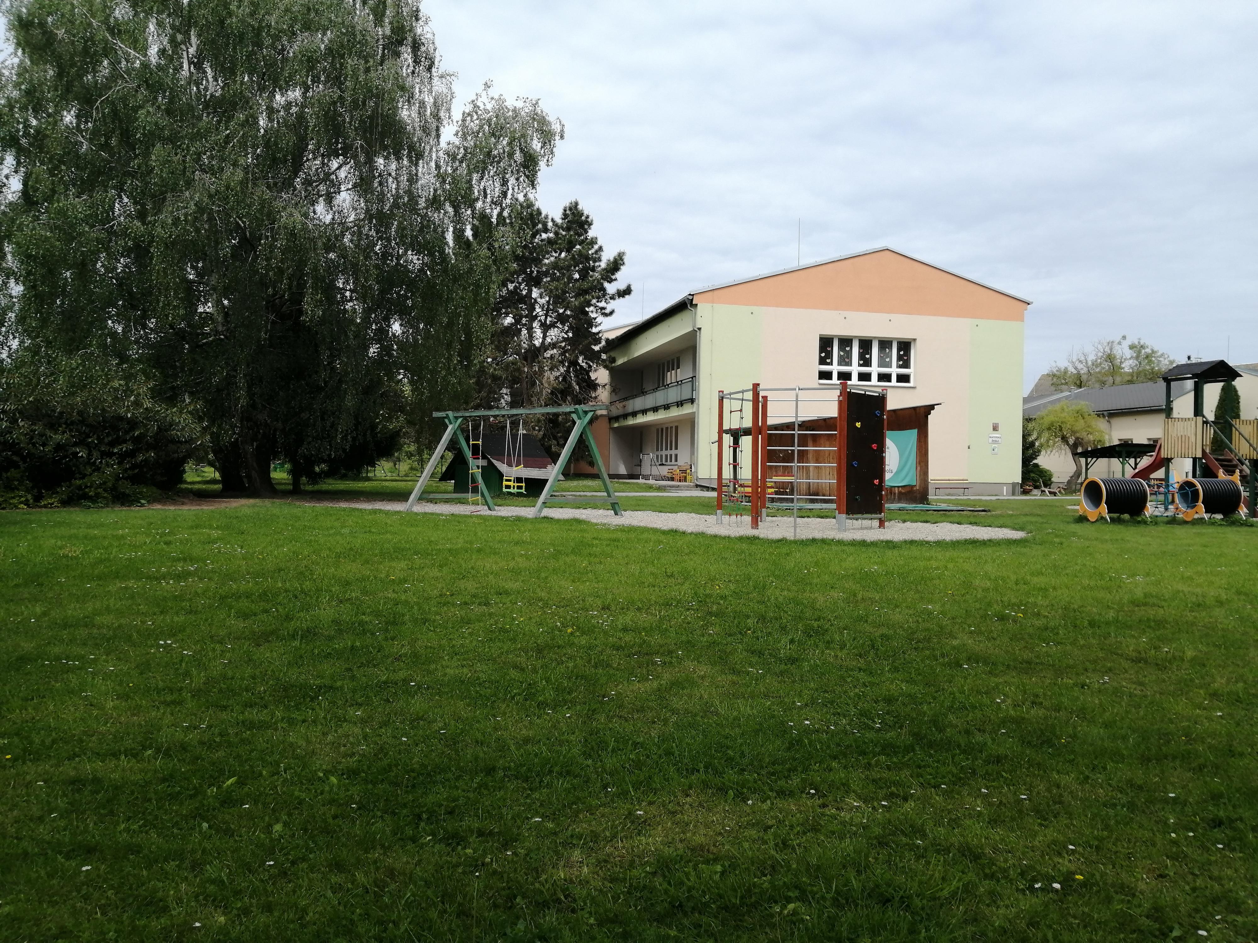 MŠ Náměšť na Hané foto 2