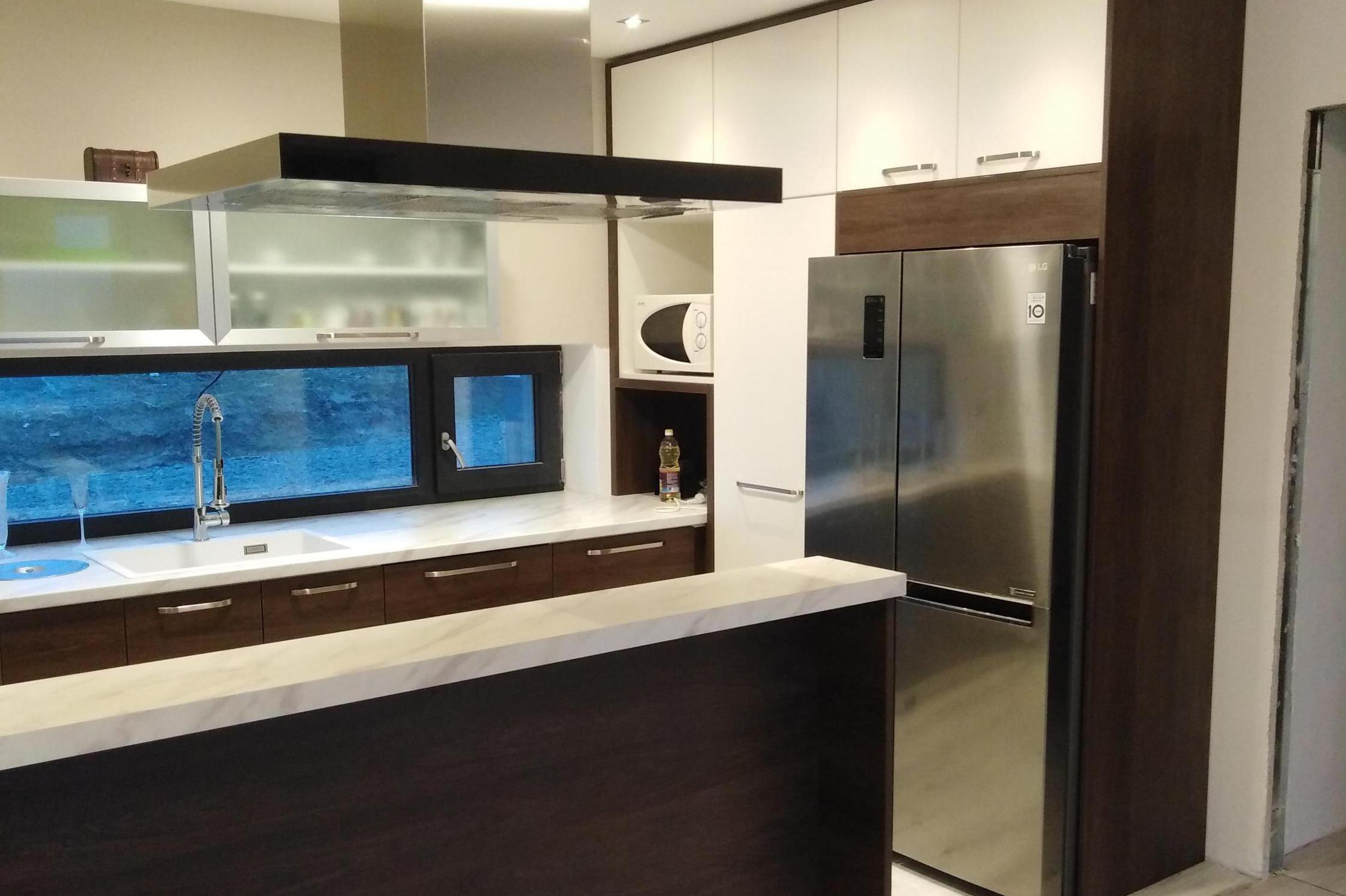 Radek Holík Truhlářství