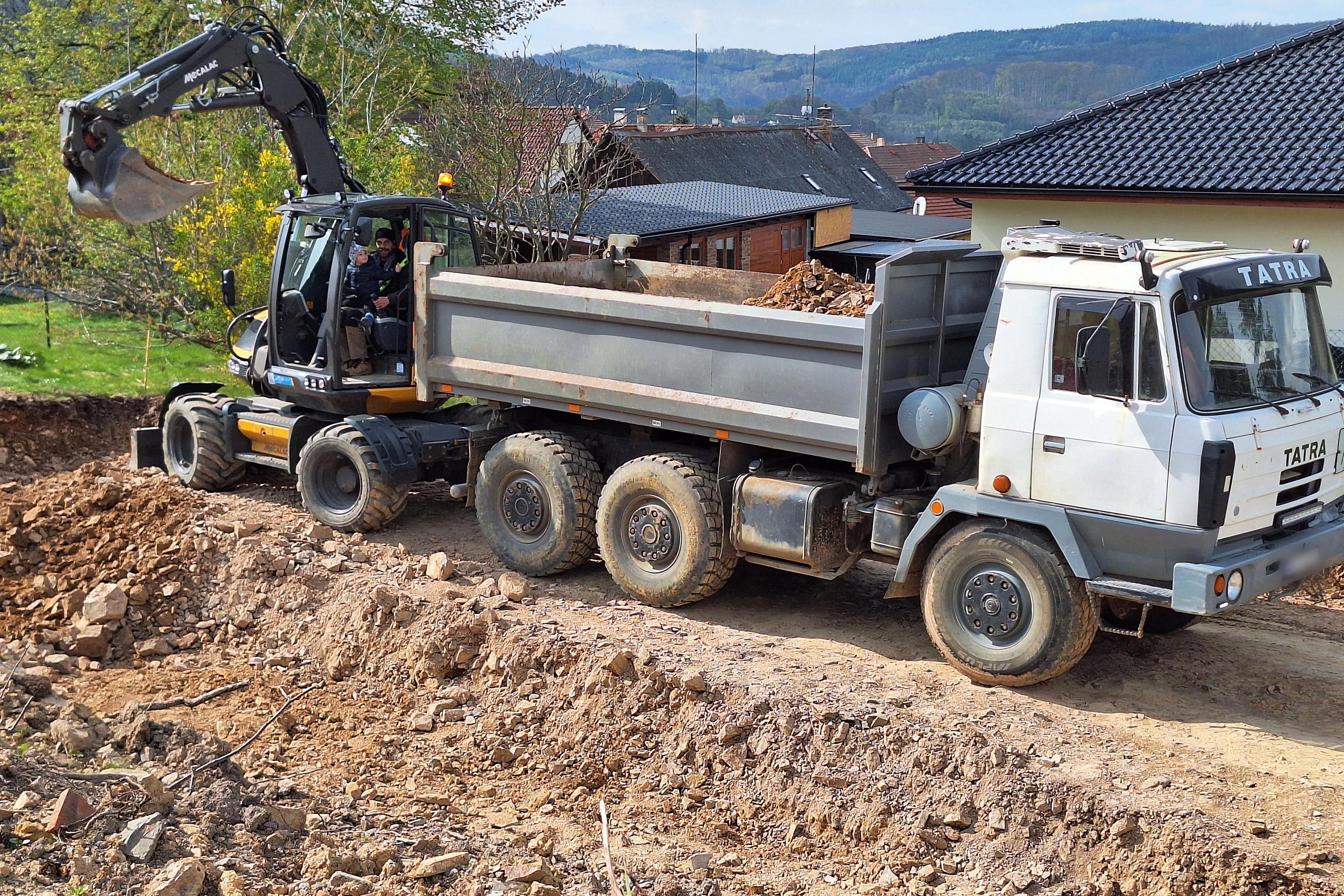 Zemní a výkopové práce - Lukáš Ubry