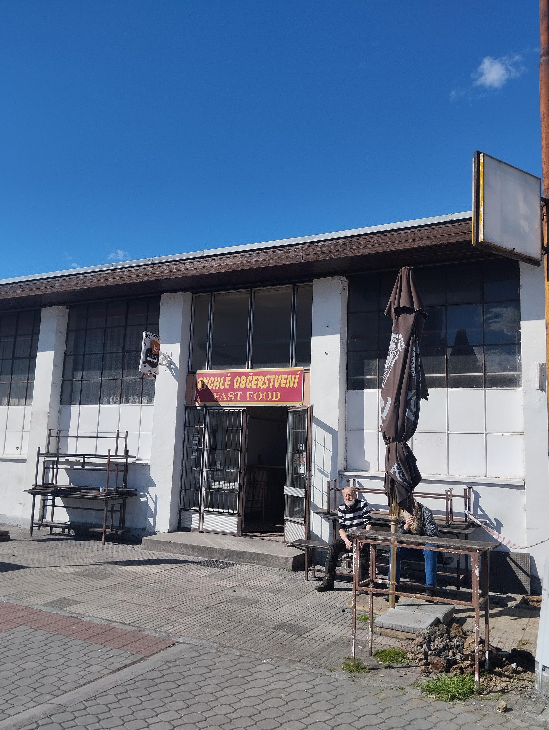 Rychlé občerstvení Trávník 543 foto 3
