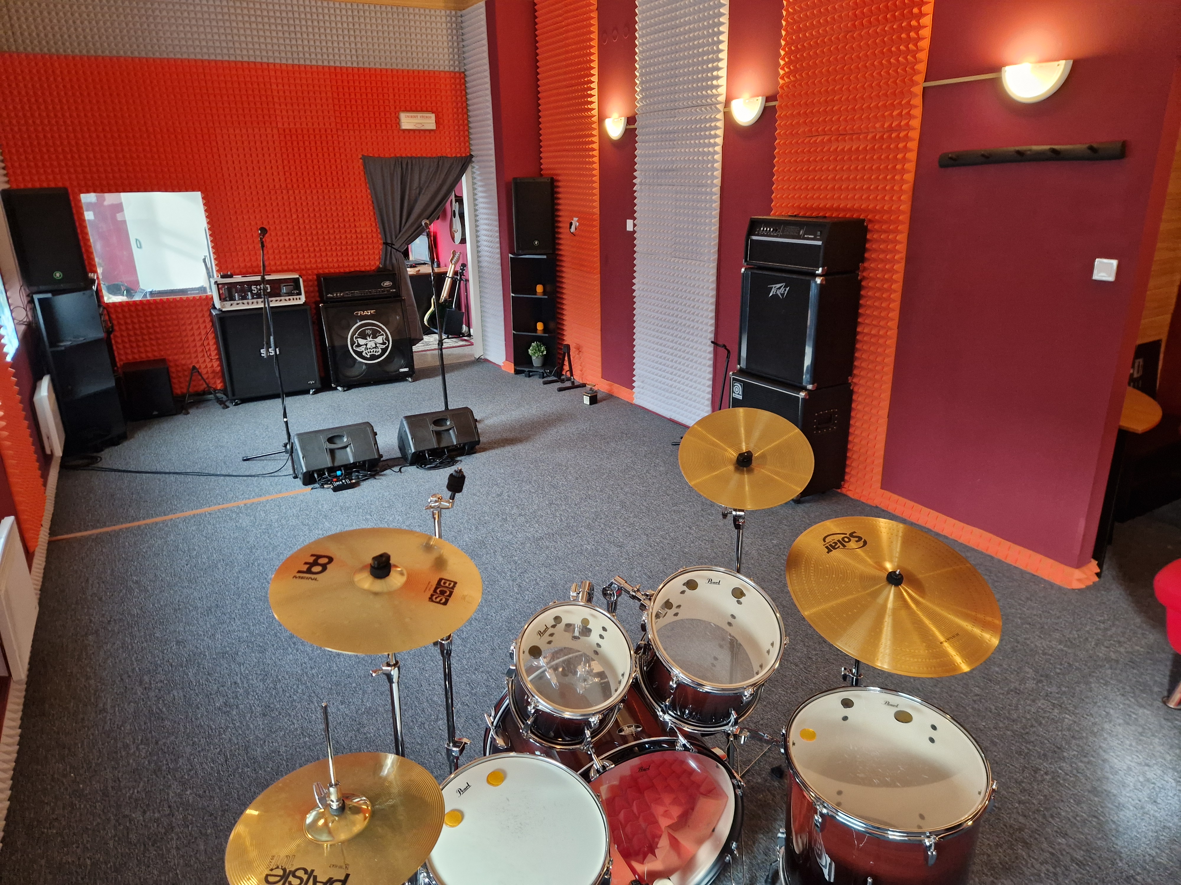 Drop-D Music Studio foto 4
