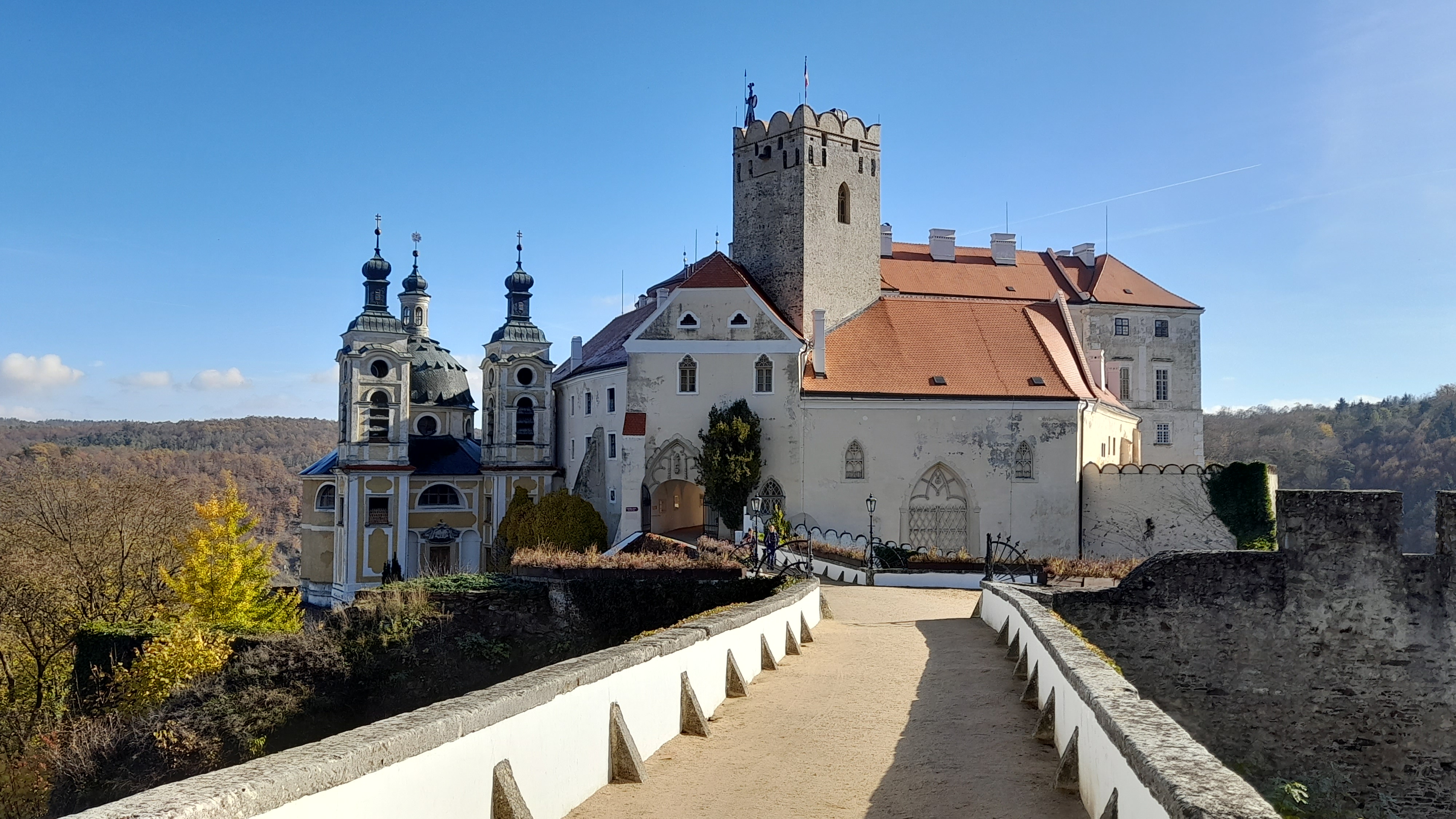 Státní zámek Vranov nad Dyjí foto 4