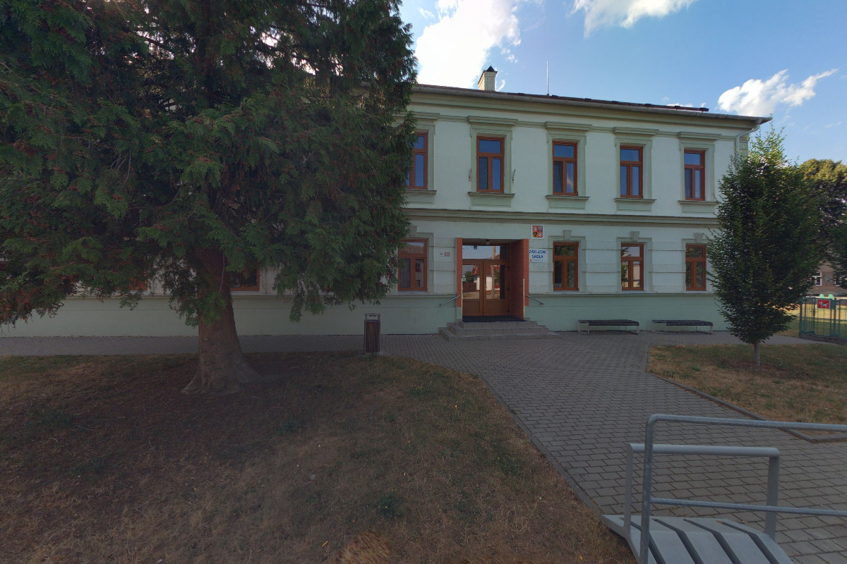 ZŠ a MŠ Křelov-Břuchotín foto 2